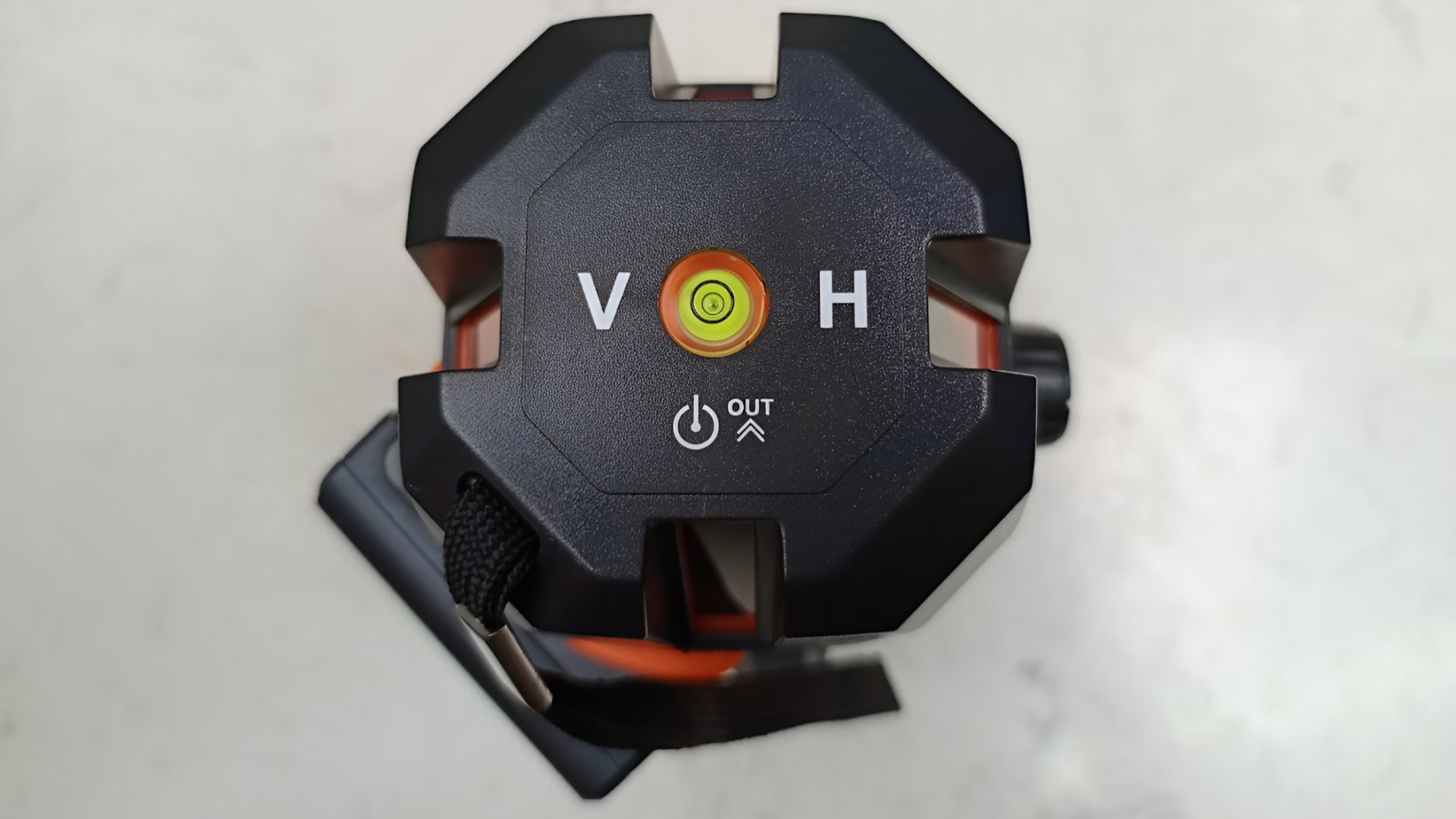 Máy cân mực laser 5 tia xanh Sfunpro SF6605CG