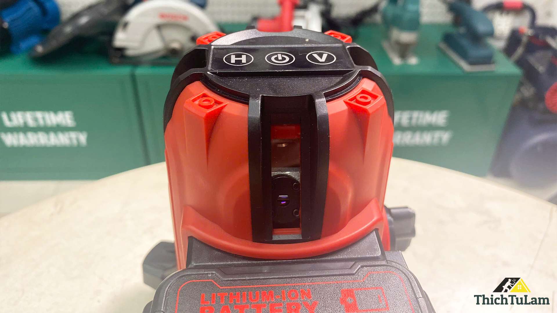 Máy cân mực laser 5 tia xanh siêu sáng Toyoko T05LV1