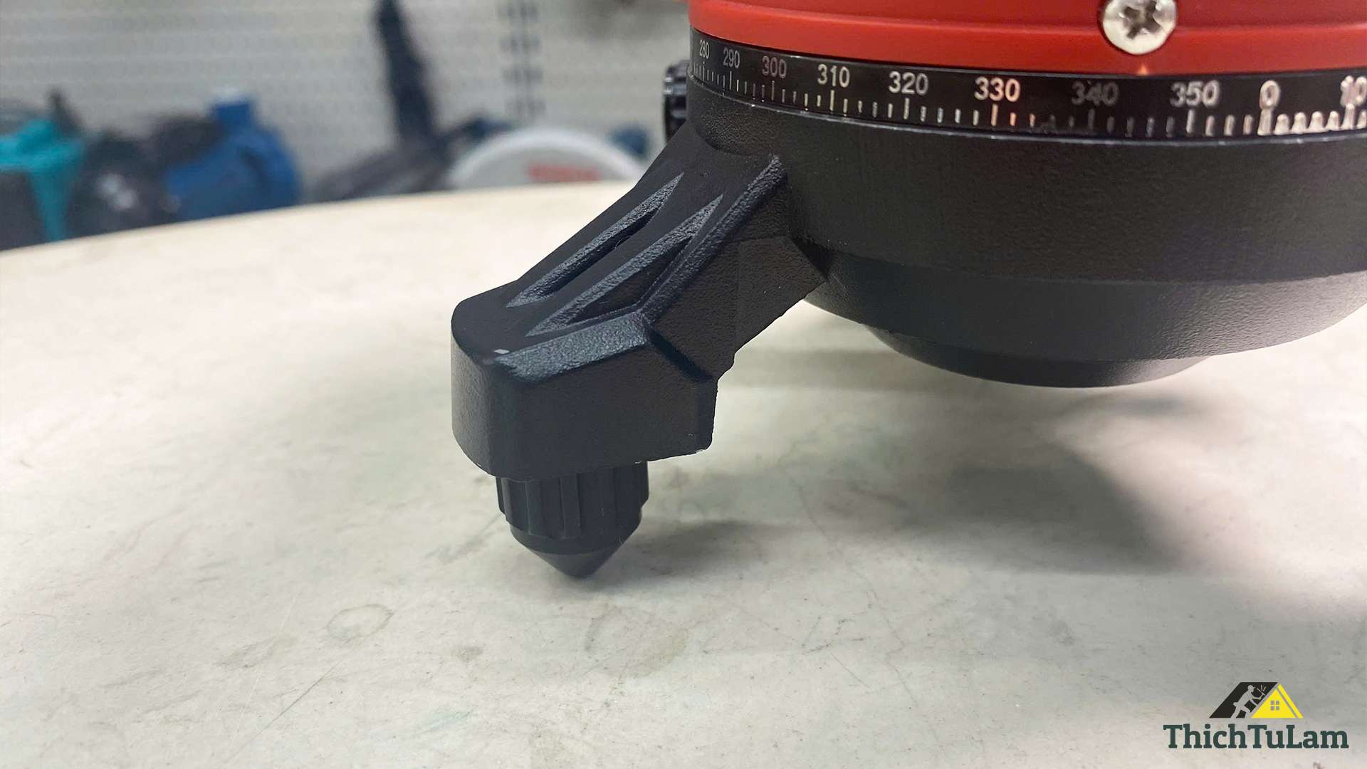 Máy cân mực laser 5 tia xanh siêu sáng Toyoko T05LV1