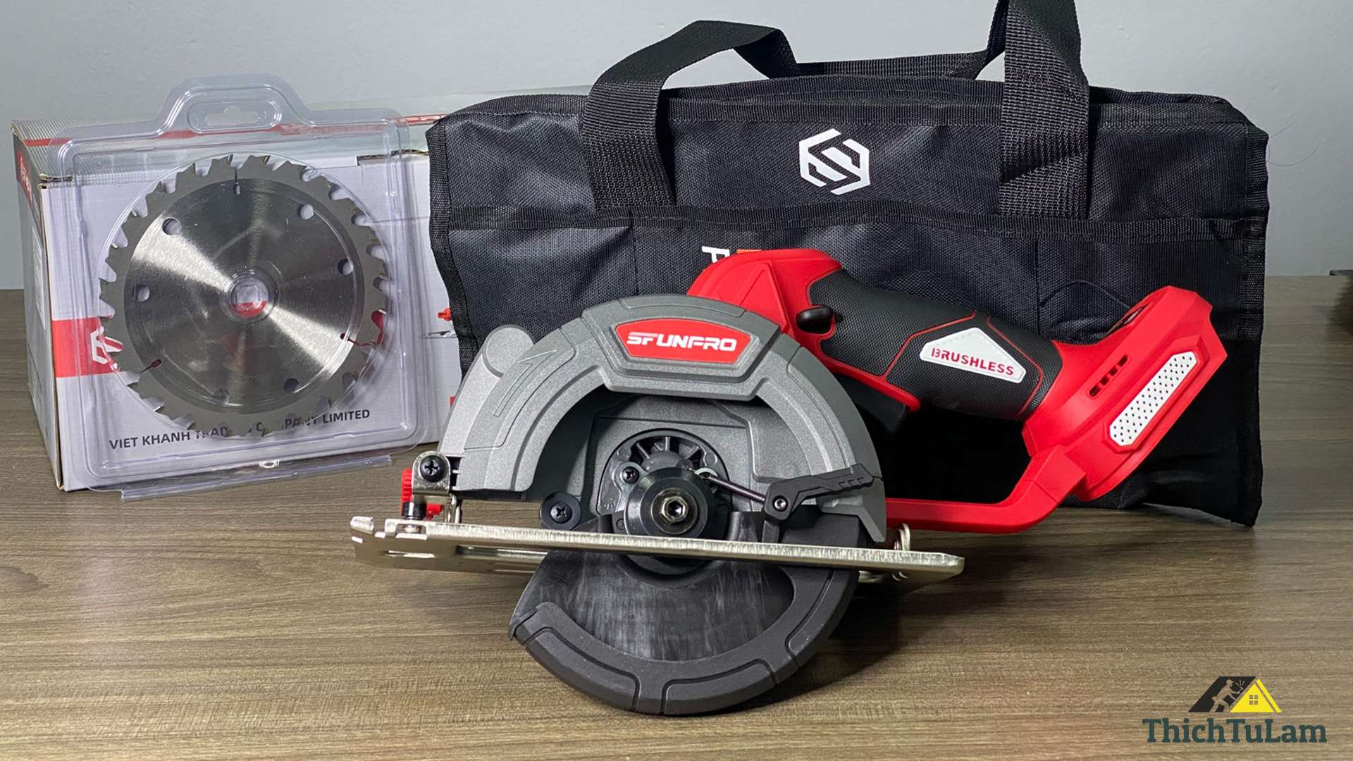 Máy Cưa Đĩa Pin Sfunpro SFD20G150A