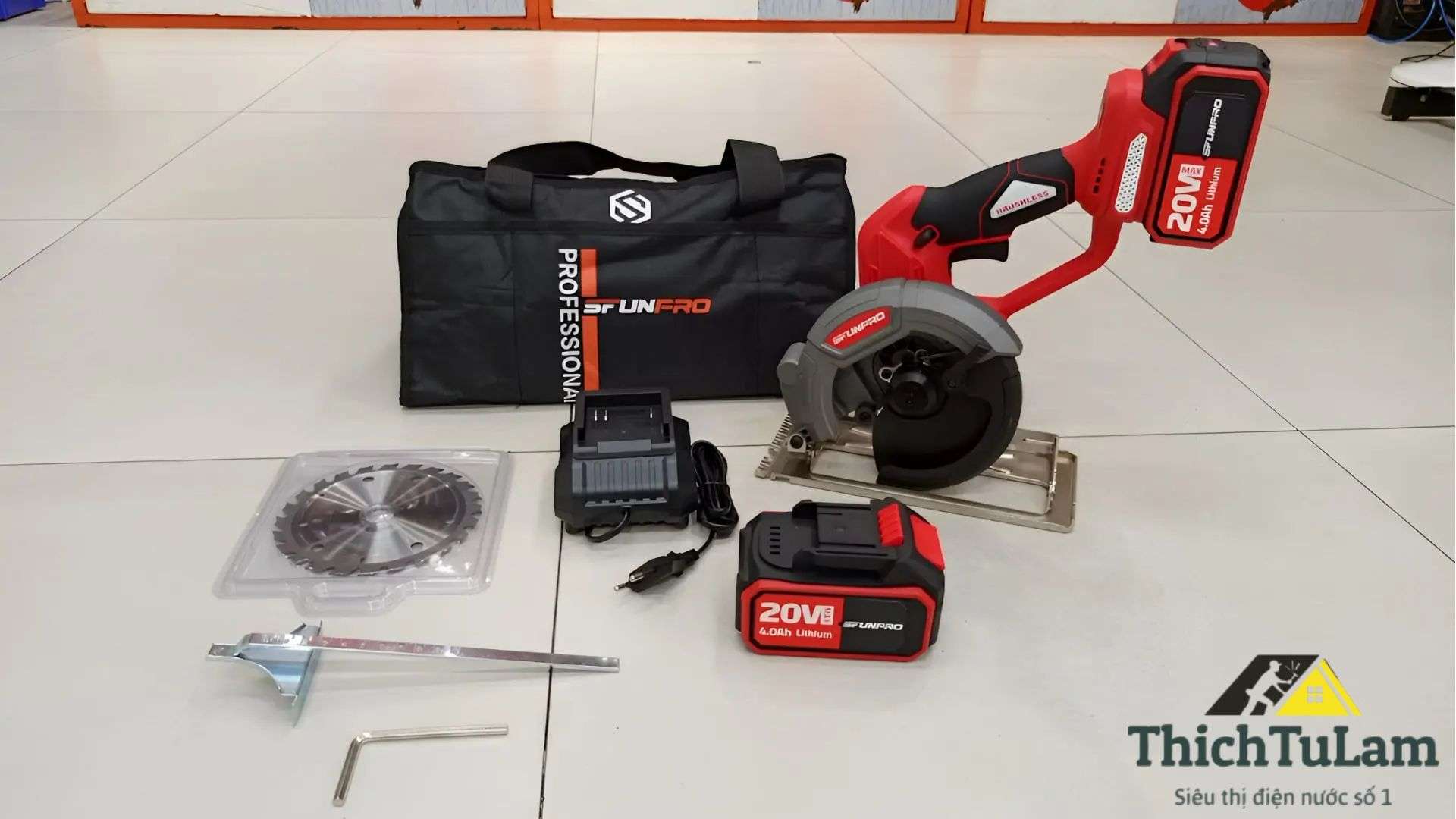 Máy cưa tròn cầm tay SFUNPRO SFD20G150A.2