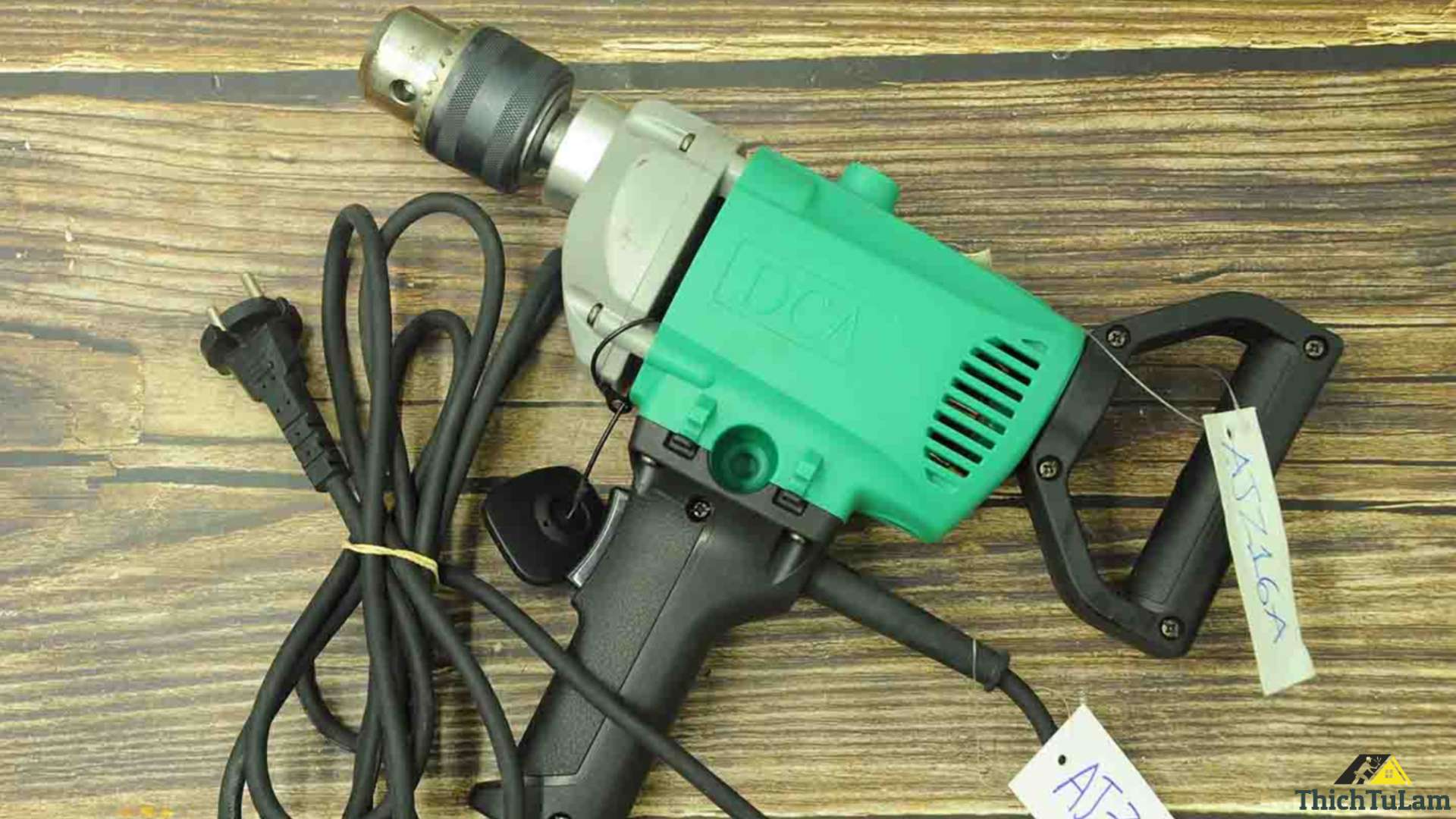 Máy khoan điện 800W hạng nặng DCA AJZ16A