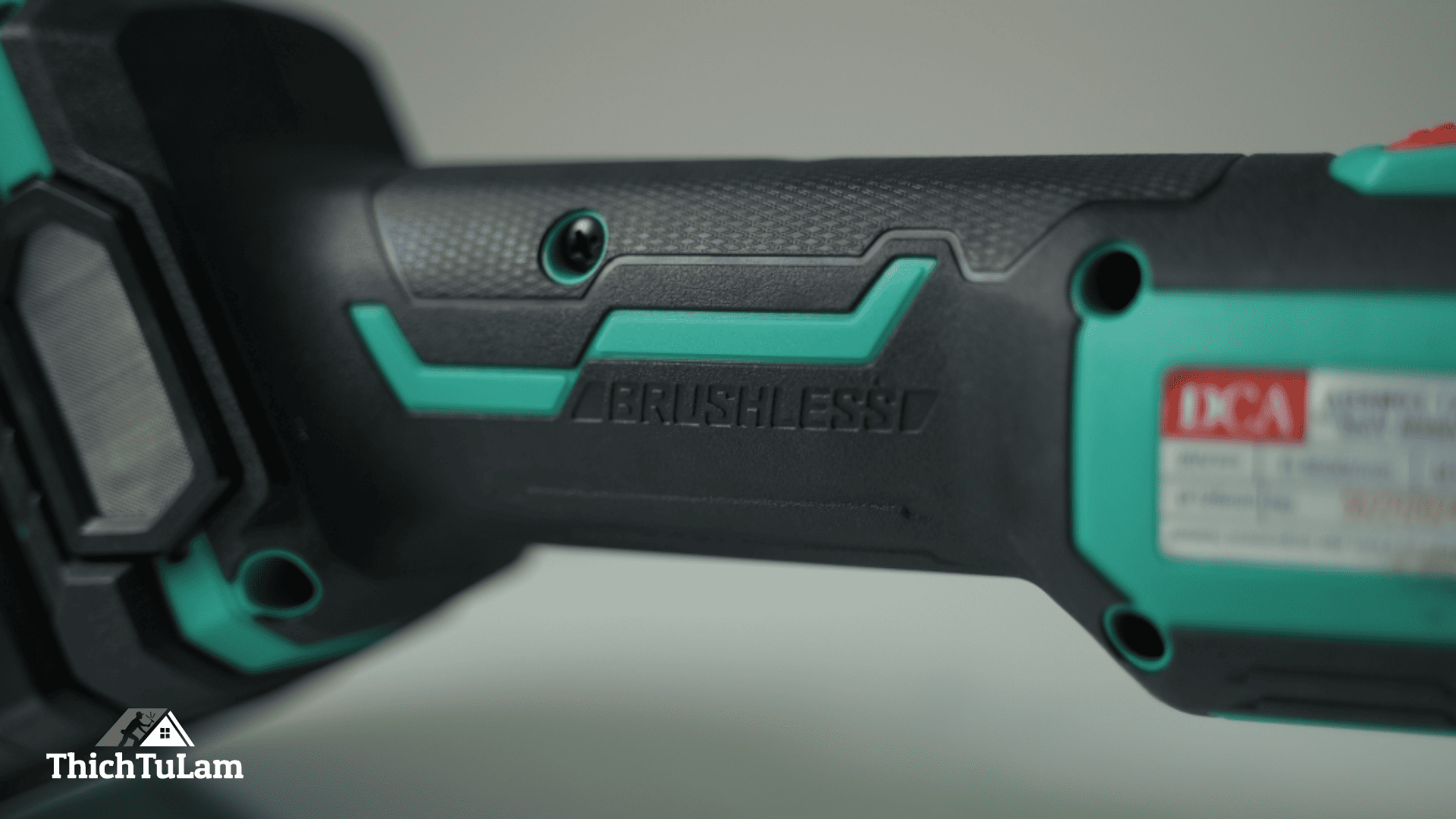 Máy Khoan Góc Pin DCA