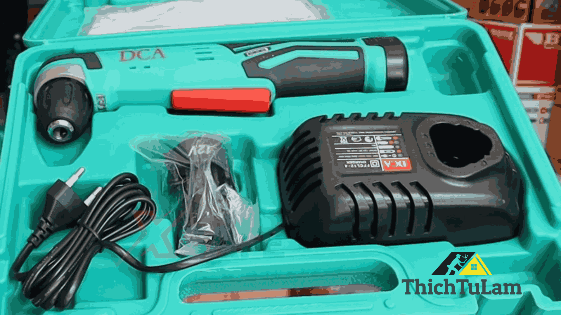 Máy Khoan Góc Pin DCA ADJZ14-10