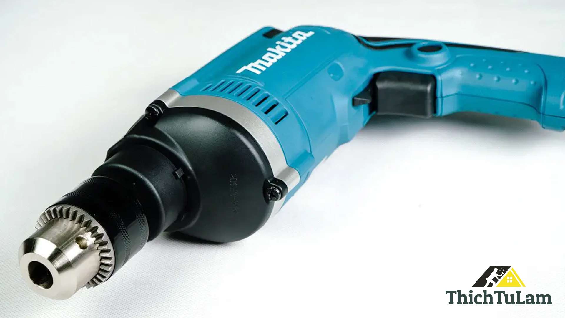 Máy Khoan Makita HP1630