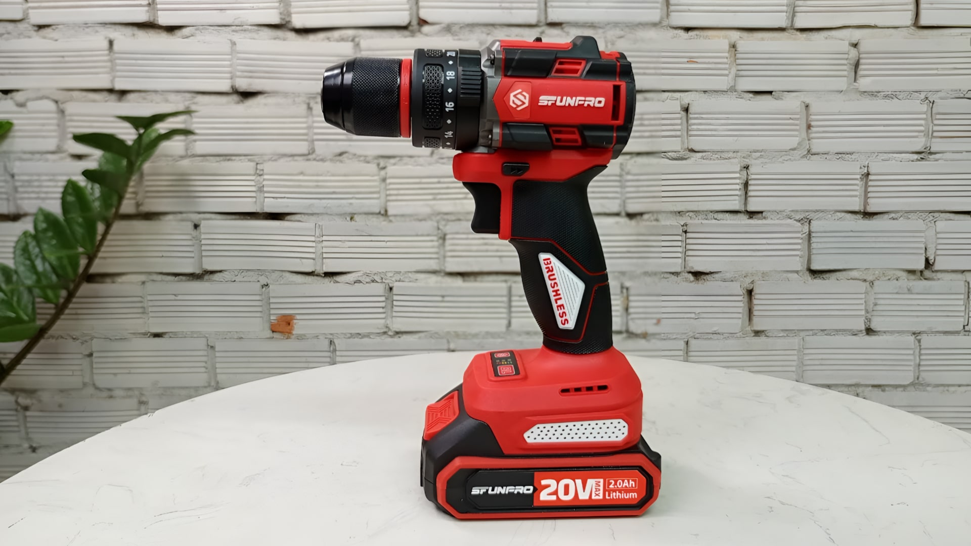 Máy khoan Pin 20V động lực 10mm (2 pin + 1 sạc) Sfunpro S20BL6810R.2