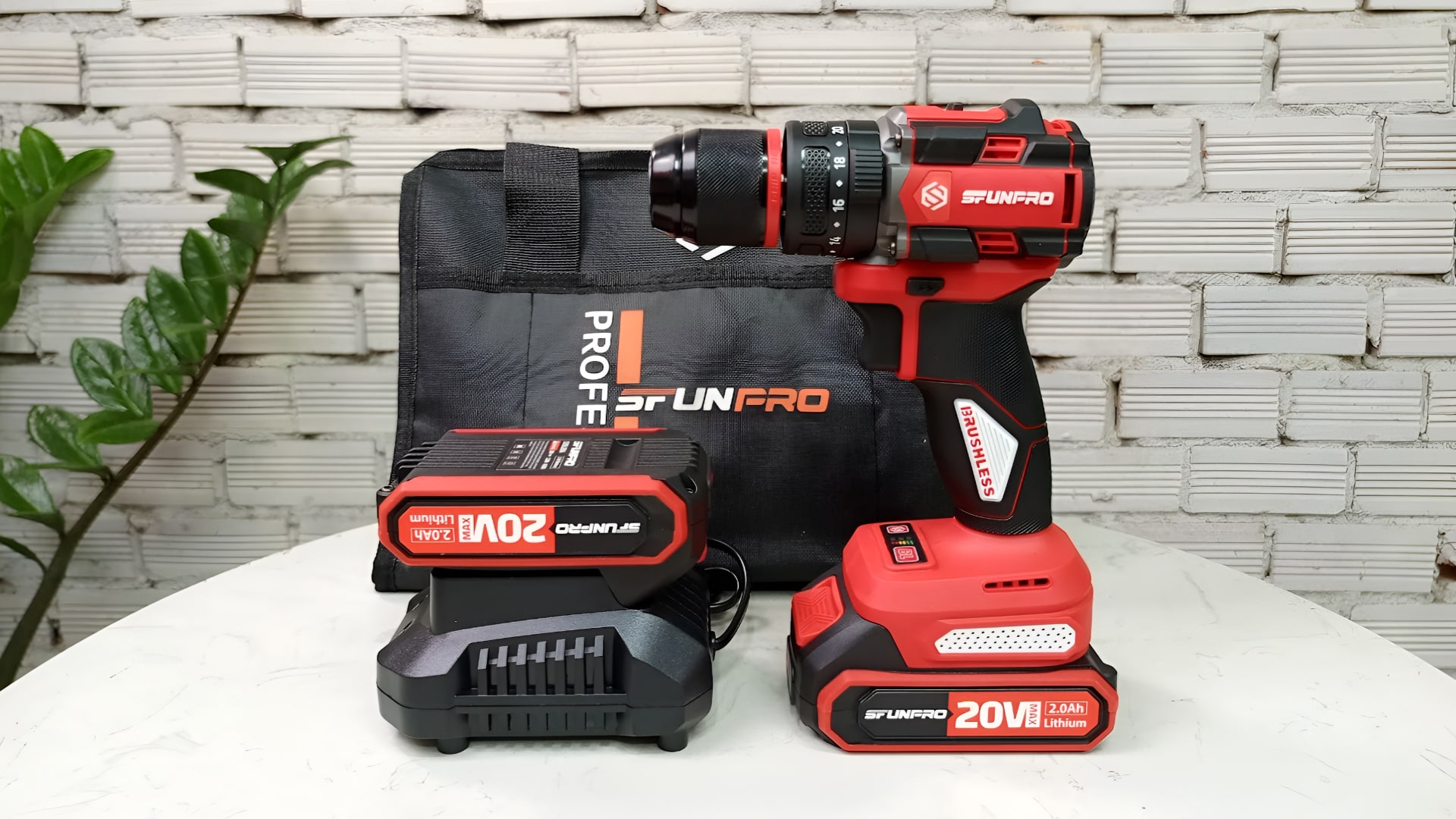 Máy khoan Pin 20V động lực 13mm (2 pin + 1 sạc) Sfunpro S20BL6813R.2