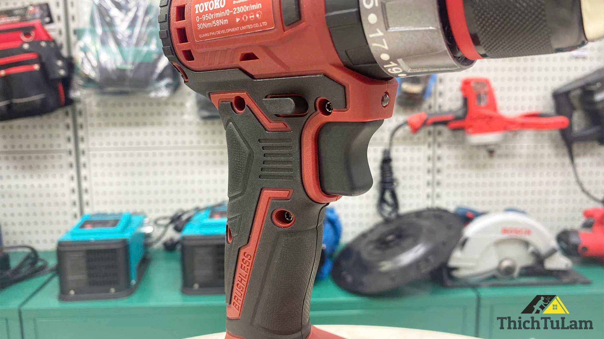 Máy khoan pin M21V 58Nm Toyoko T0121F (2 pin + 1 sạc)