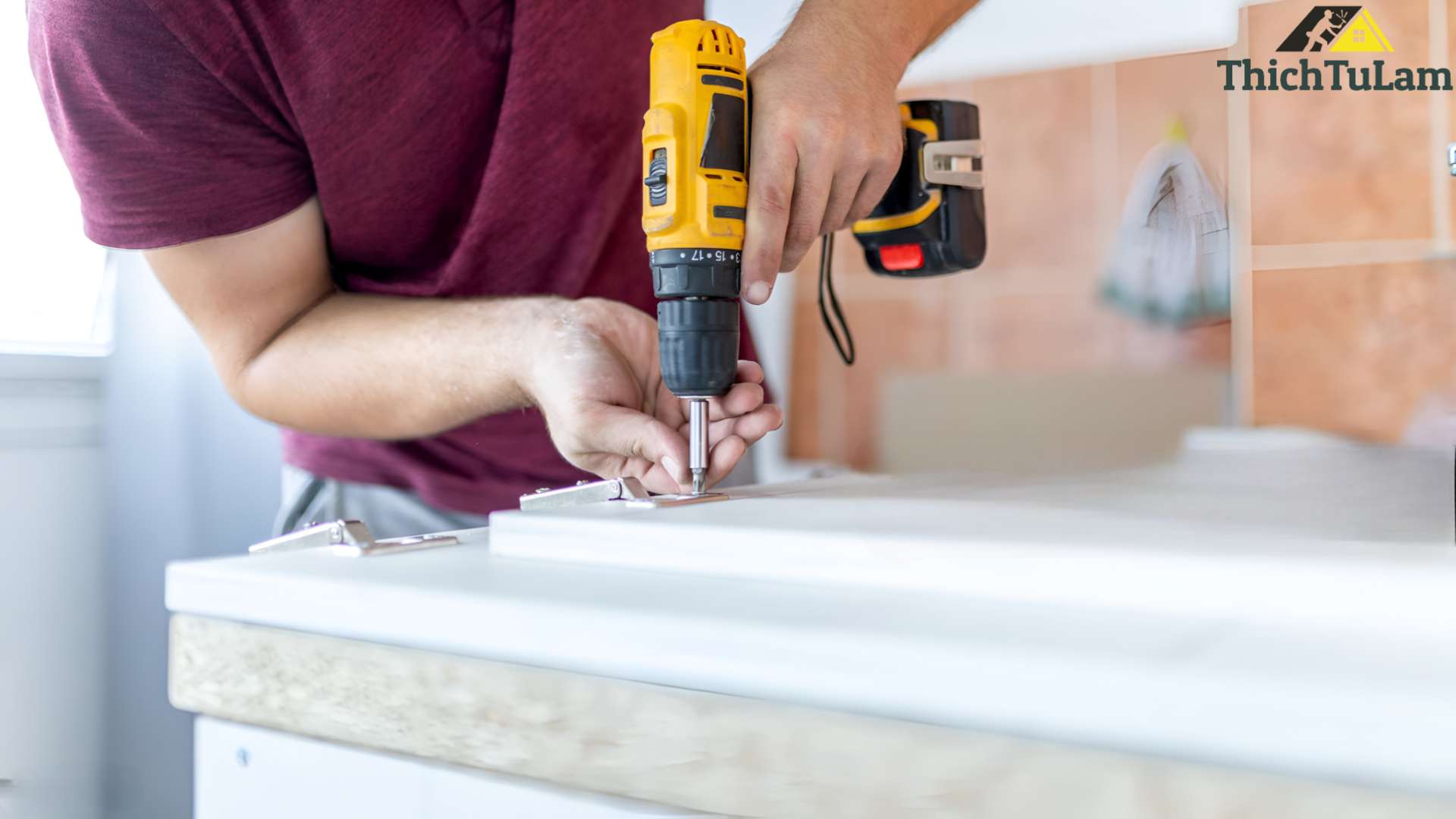 Máy khoan pin sử dụng gia đình