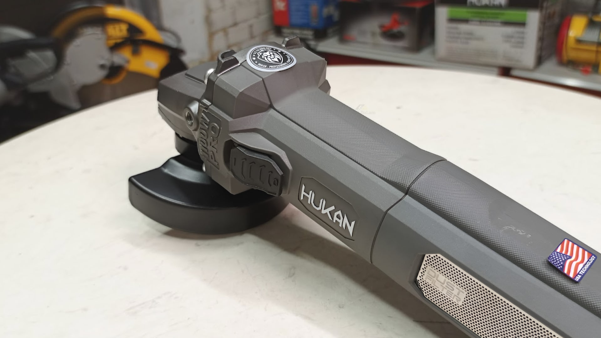 Máy mài công tắc trượt 100mm 1100W (đa tốc độ) Hukan HKG2-AG51100PRO