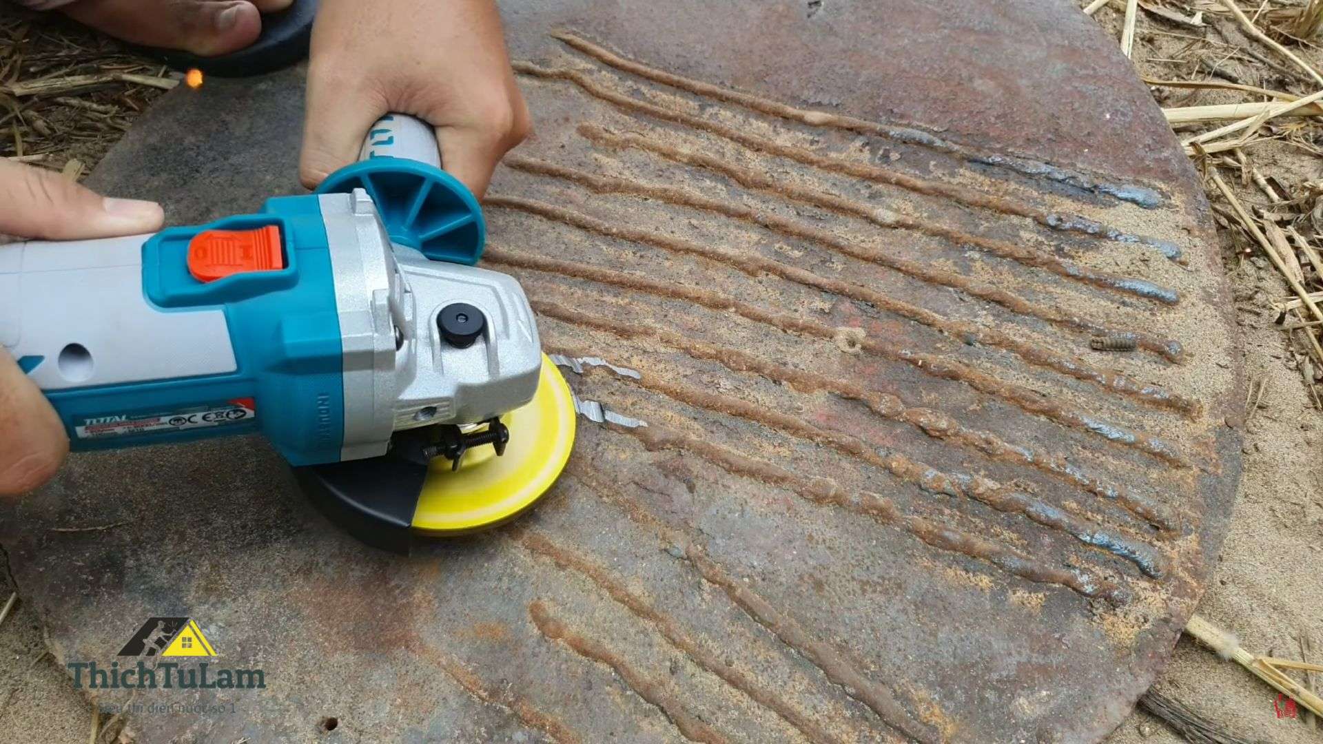 Top Máy Mài Góc Dùng Pin Giá Dưới 2 Triệu Nên Mua Hiện Tại