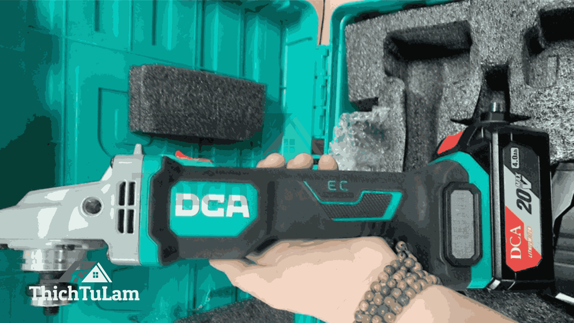 Máy mài góc pin DCA ADSM06-100