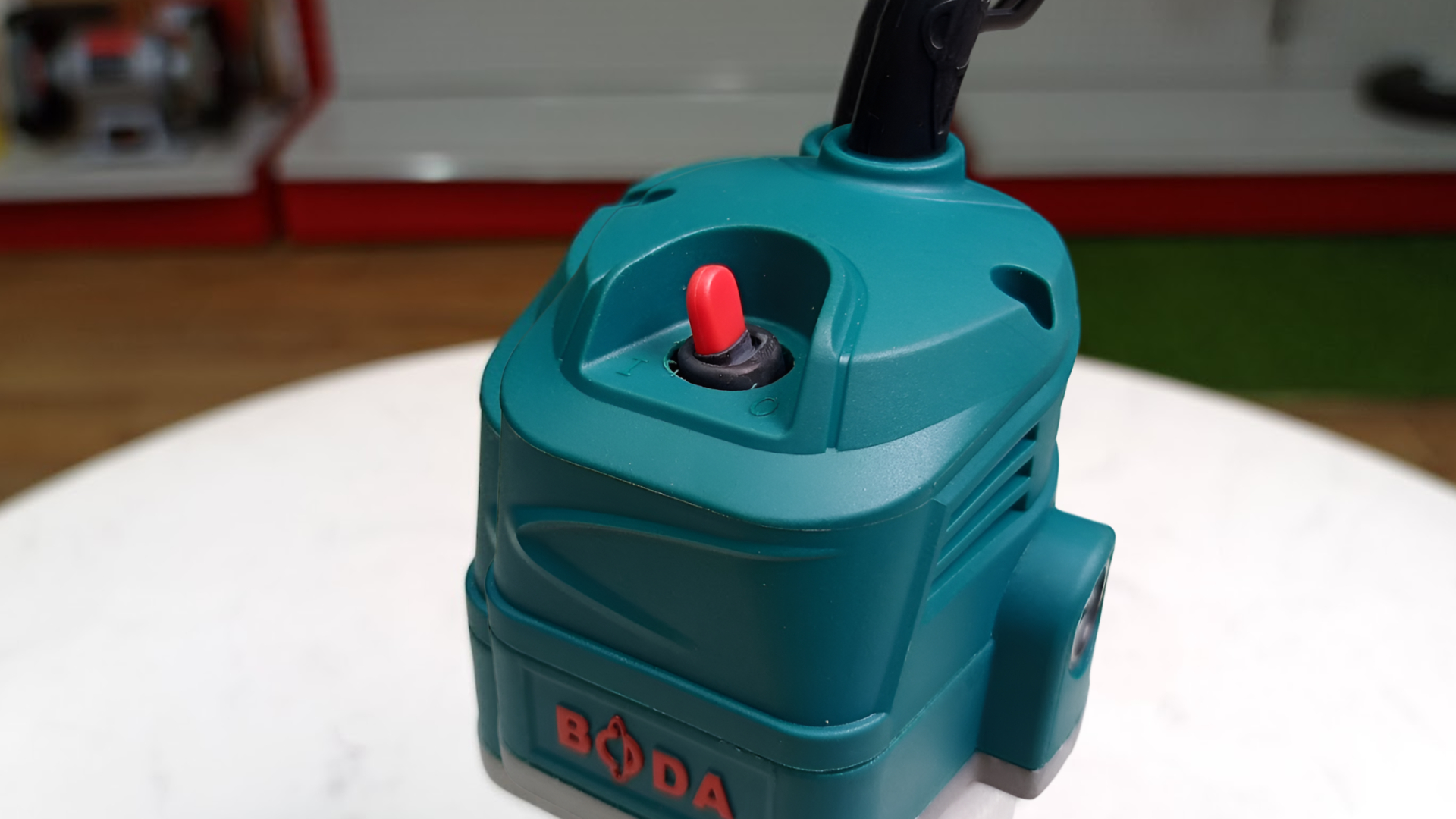 Máy phay đánh cạnh gỗ công suất 550W cốt 6mm BODA R3-6E