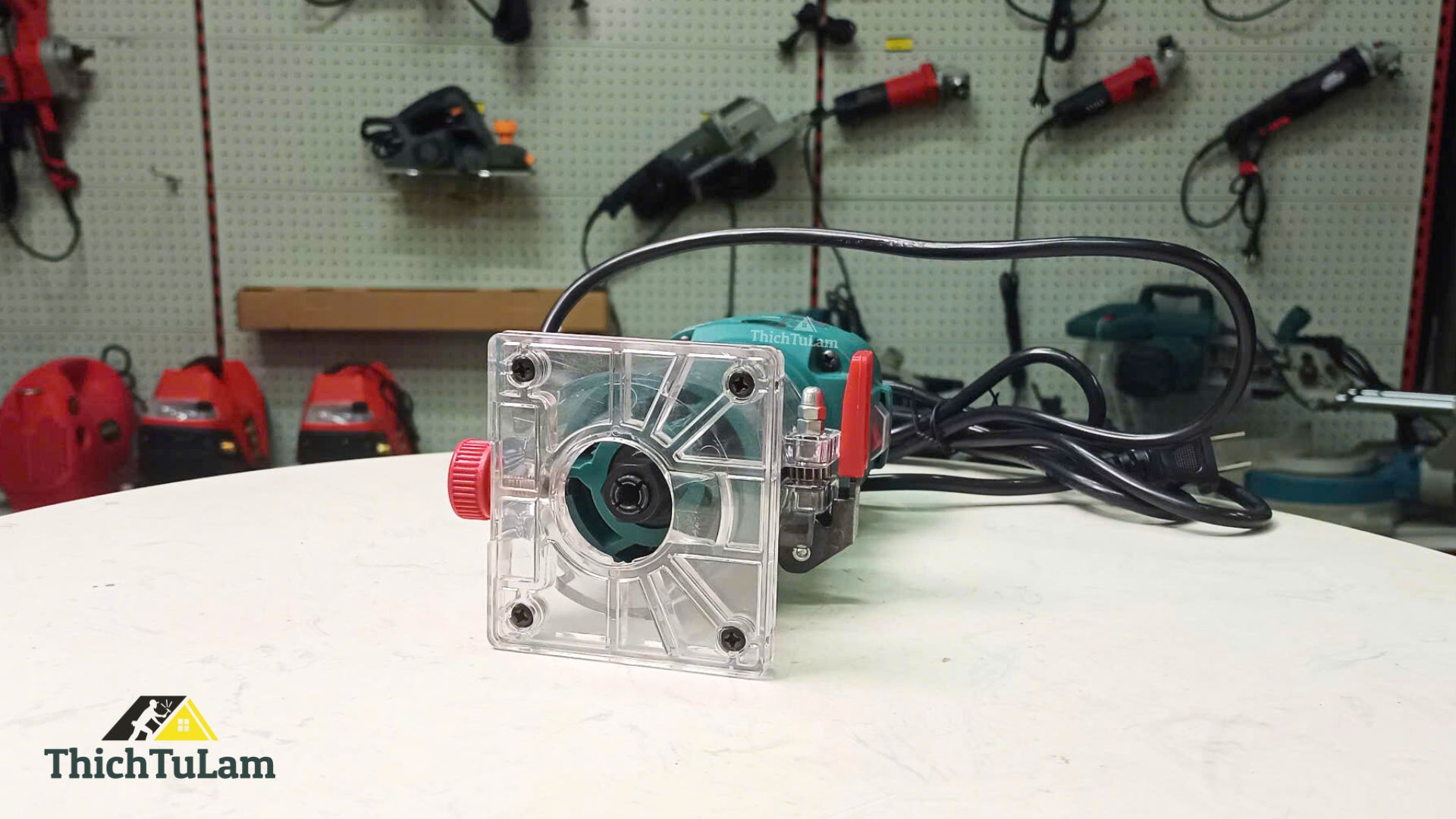 Máy phay đánh cạnh gỗ công suất 600W cốt 6.35mm BODA R7-6