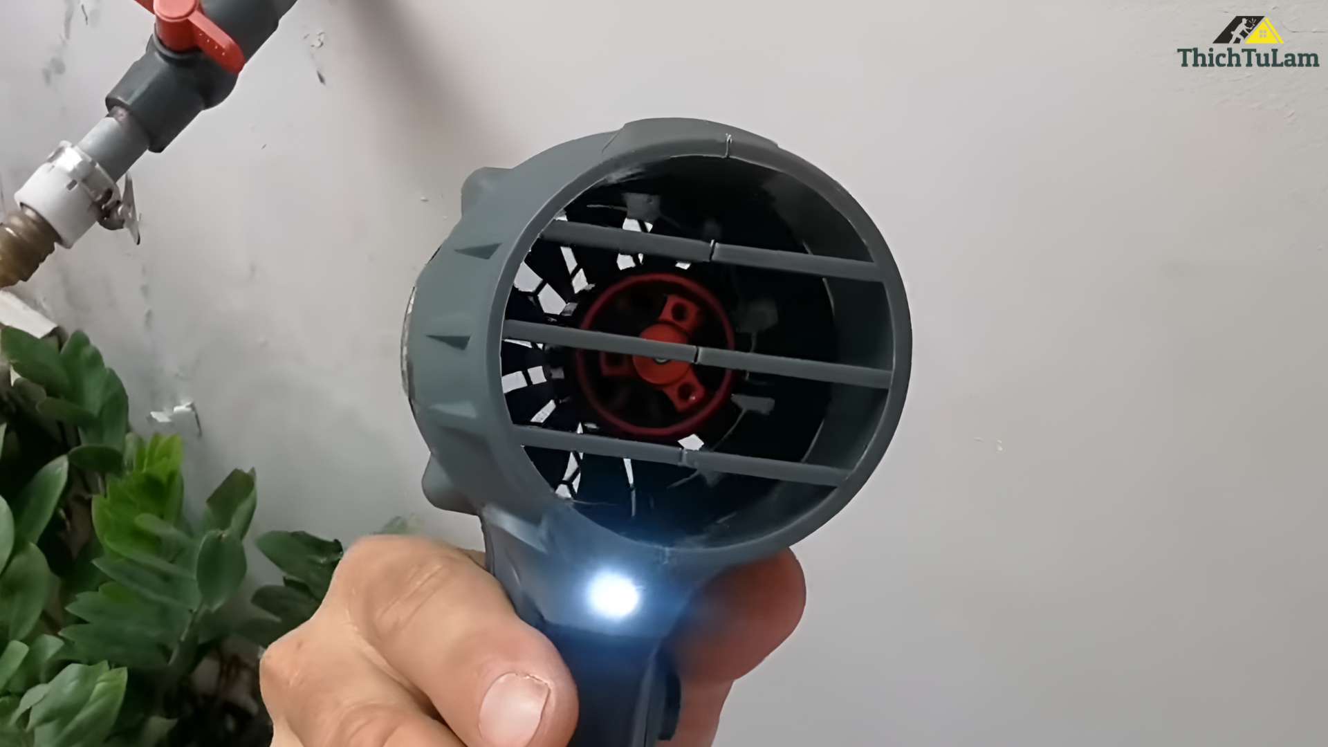 Máy thổi phản lực Hukan có đèn LED