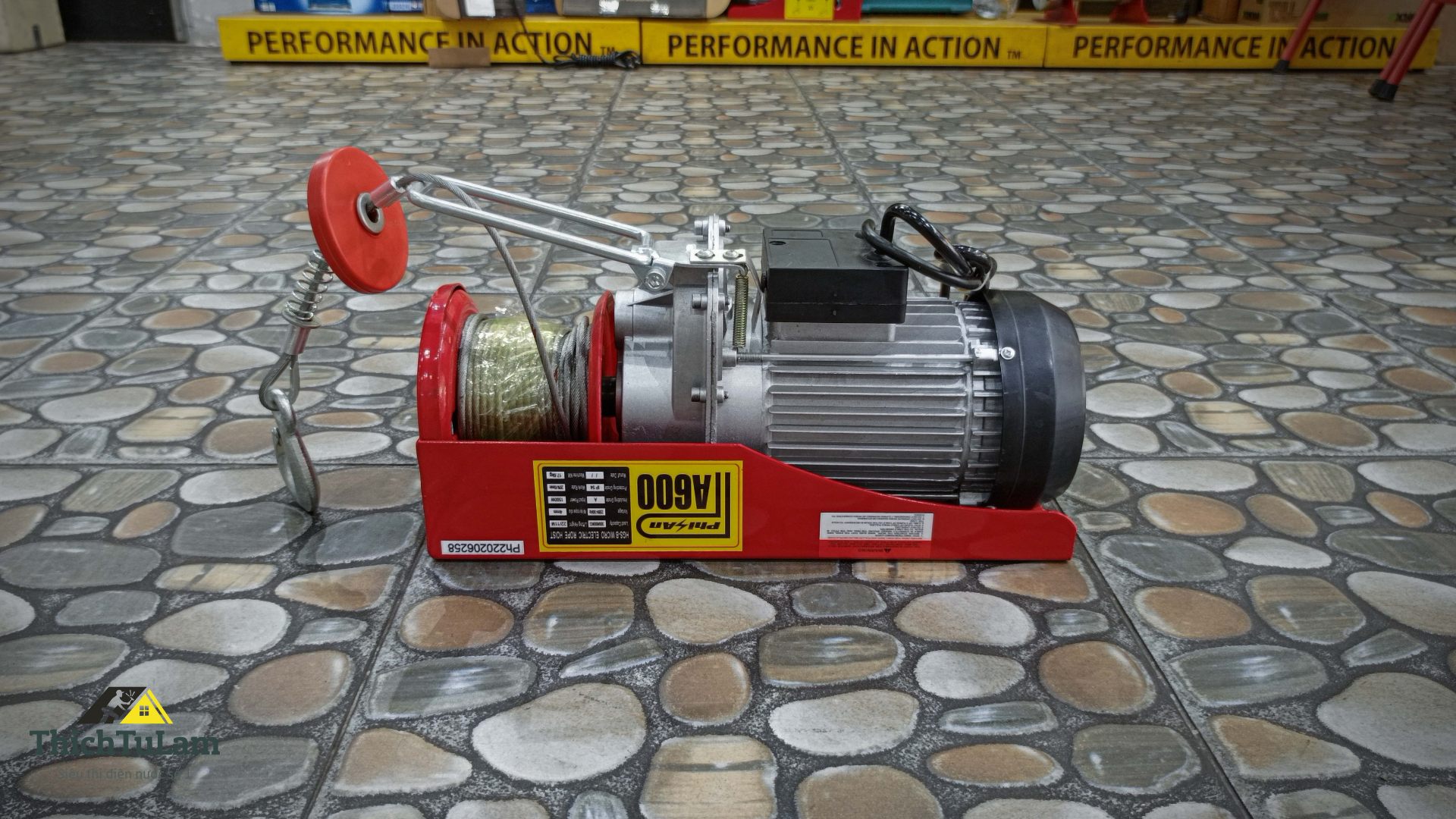 Máy tời điện 15m/p 120-140kg Phi An PA600