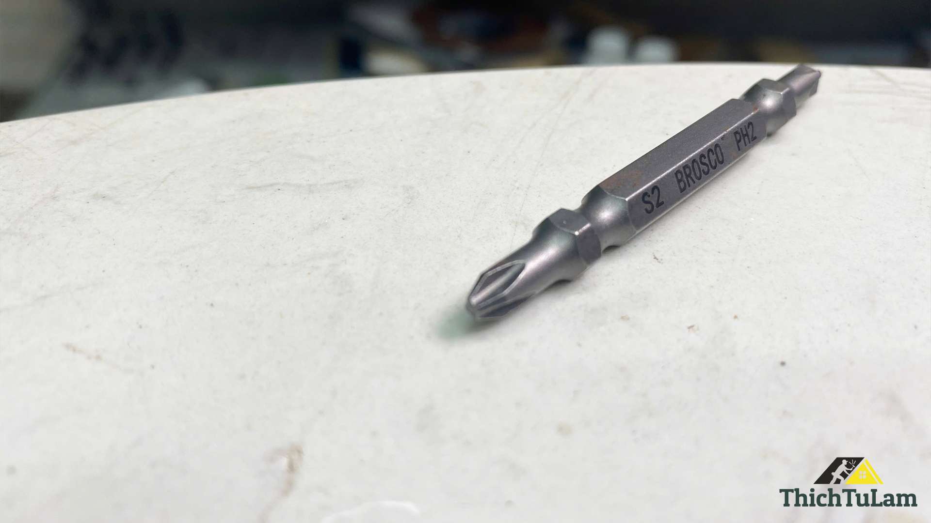 Mũi vít bake 2 đầu (4.5mm) bằng thép S2 PH2PH2x65mm Brosco BR2PH2C45065