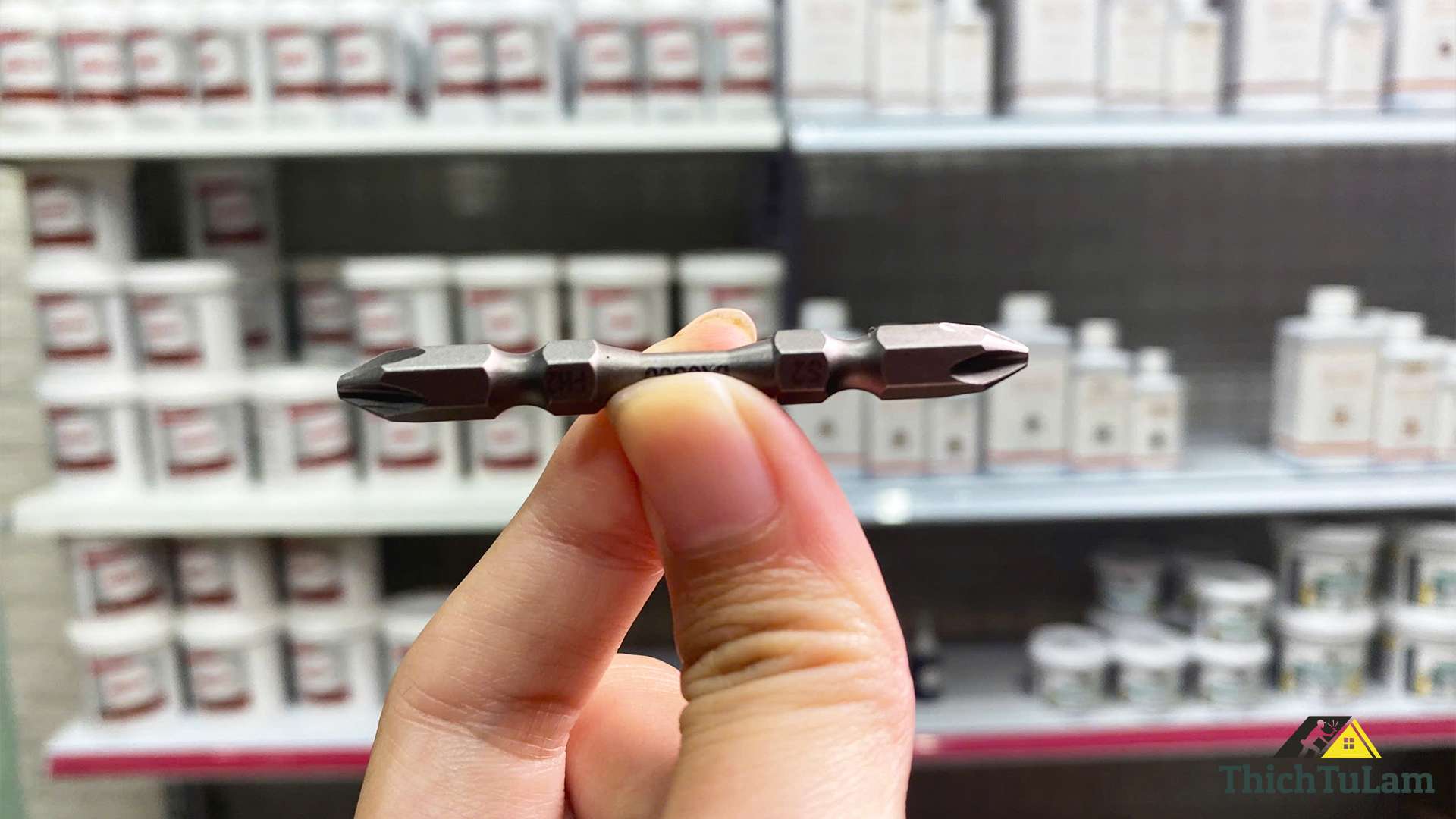 Mũi vít bake 2 đầu bằng thép S2 PH2PH2 x 65mm Brosco BR2PH2D065