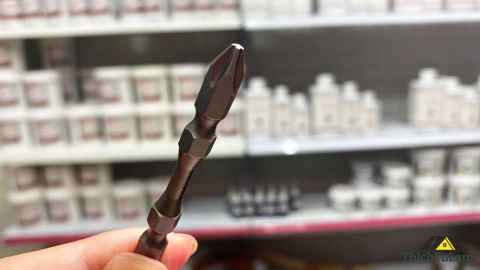 Mũi vít bake 2 đầu bằng thép S2 PH2PH2 x 65mm Brosco BR2PH2D065