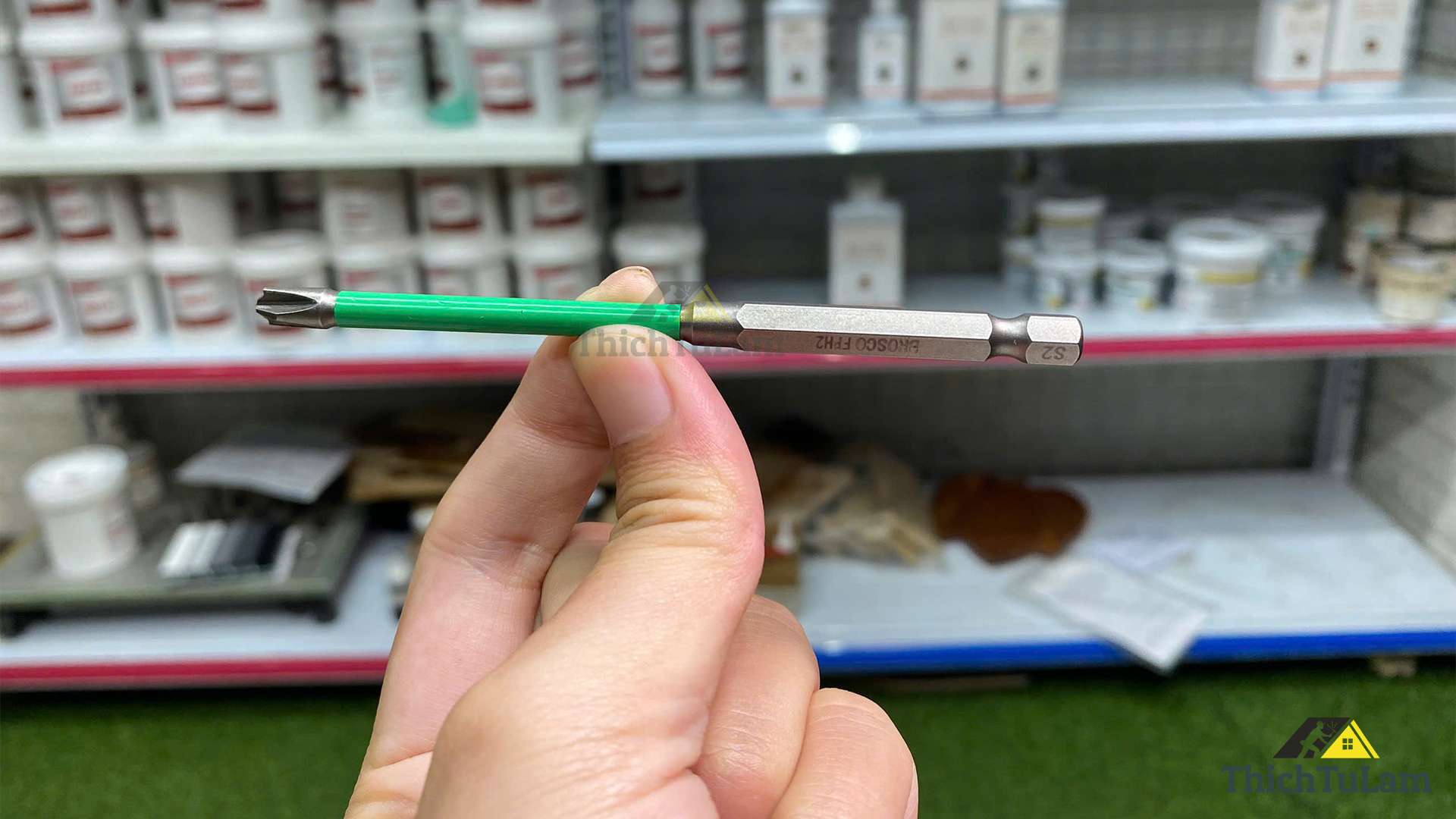 Mũi vít vặn ốc CB FPH2 x 110mm bằng thép S2 (vỉ 10 cái) Brosco BRE55FPH2110