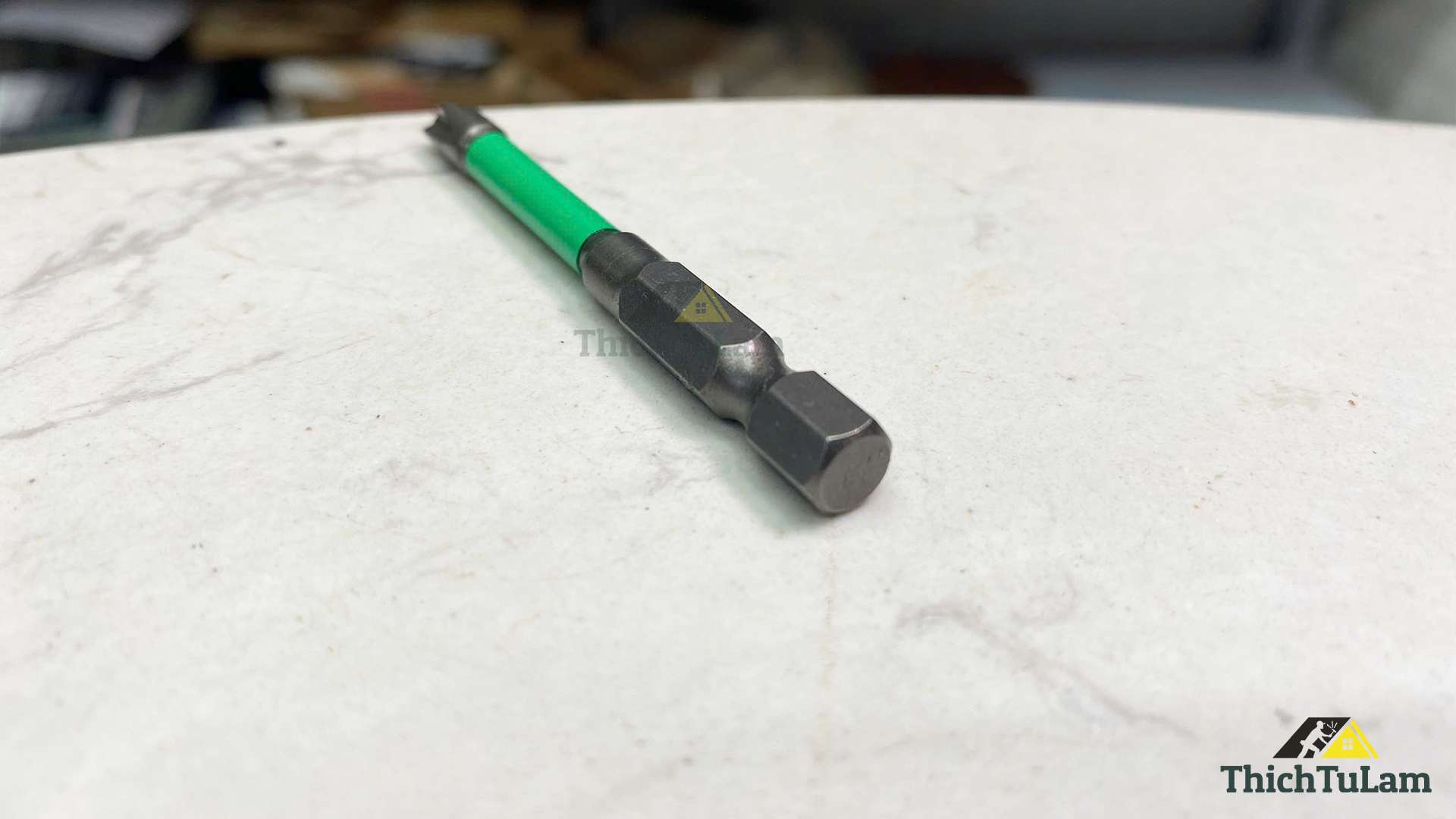 Mũi vít vặn ốc CB FPH2 x 65mm bằng thép S2 (vỉ 10 cái) Brosco BRE55FPH2065