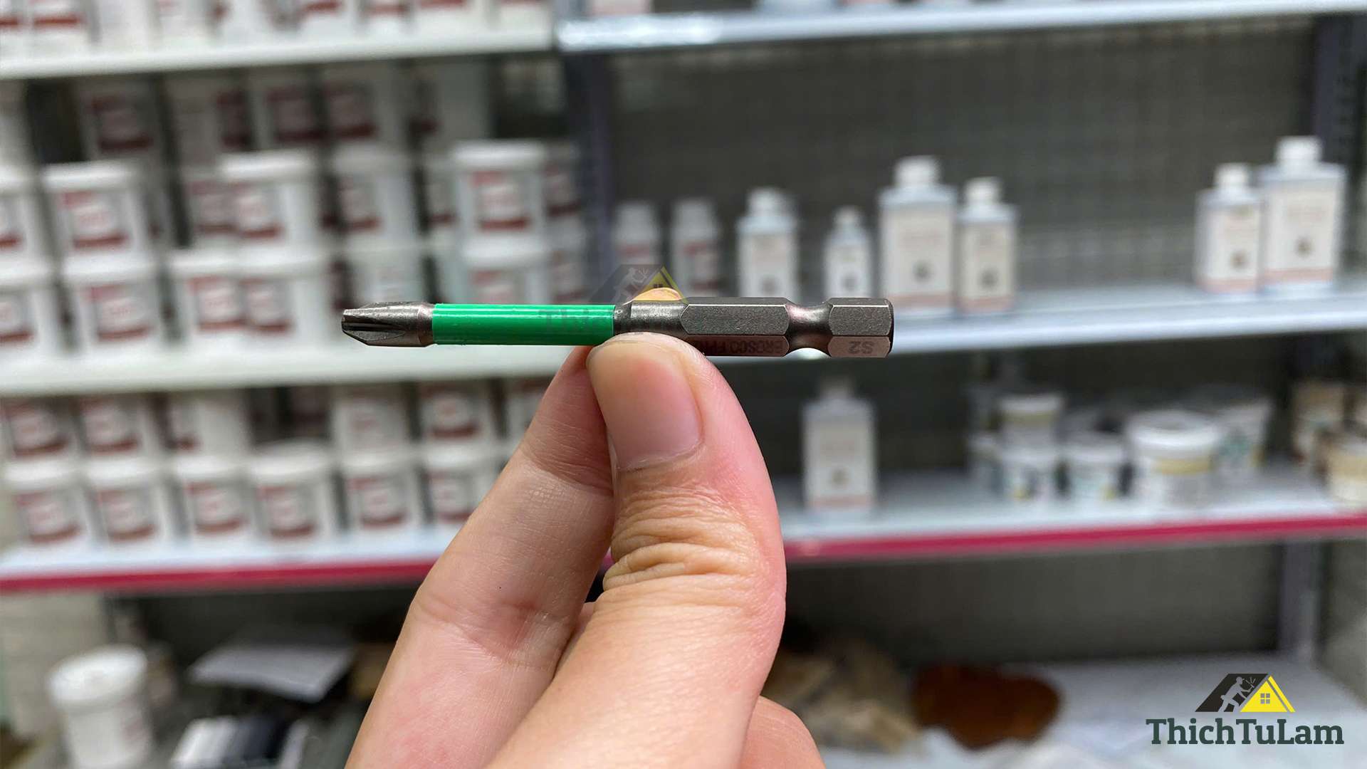 Mũi vít vặn ốc CB FPH2 x 65mm bằng thép S2 (vỉ 10 cái) Brosco BRE55FPH2065