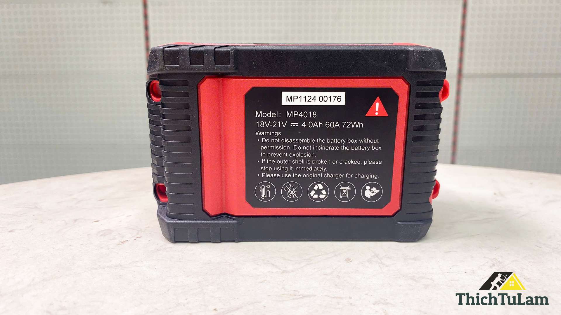 Pin 4.0Ah chân Makita Kingblue MP4018