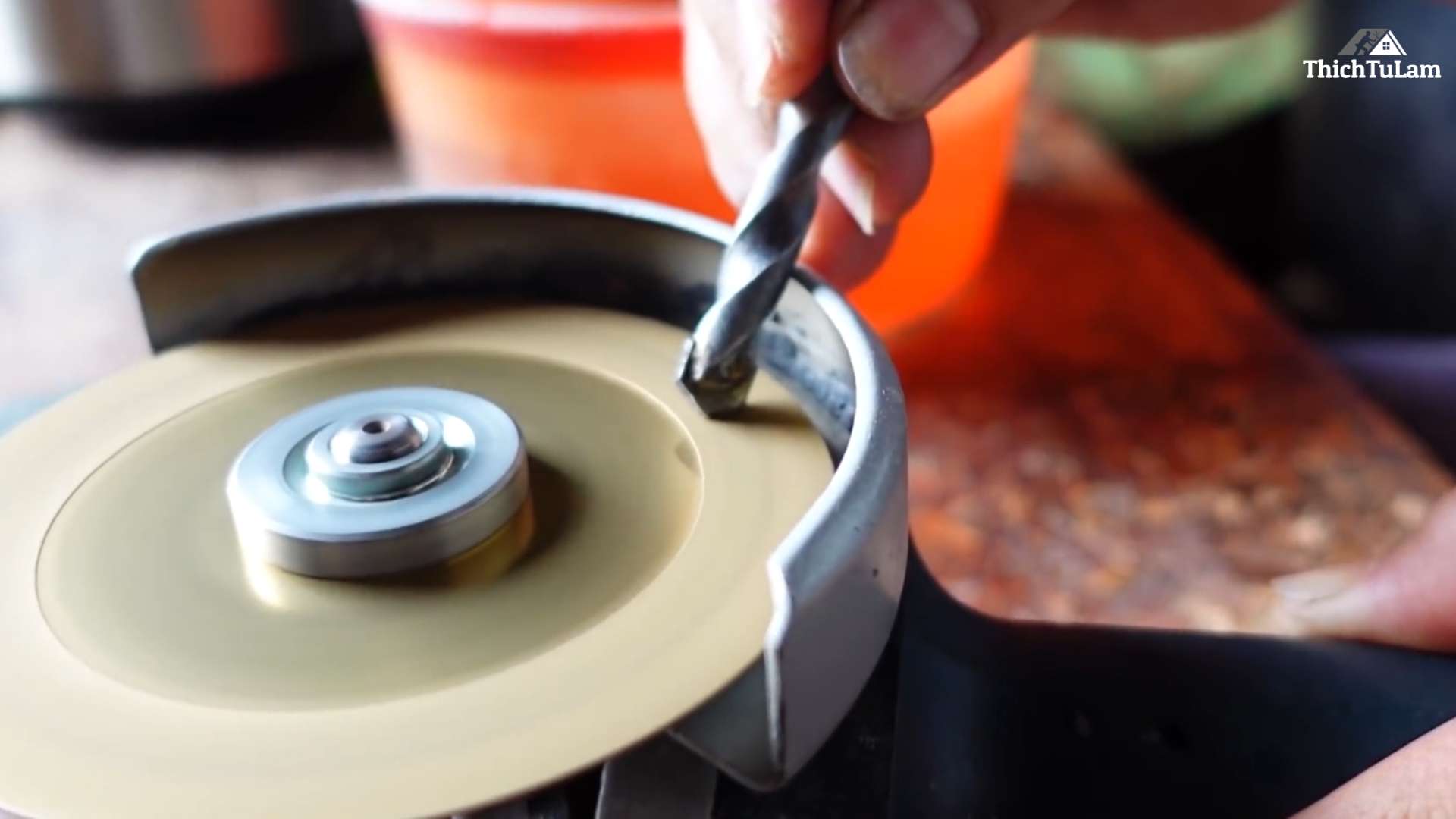 Quá trình Mài Mũi Khoan