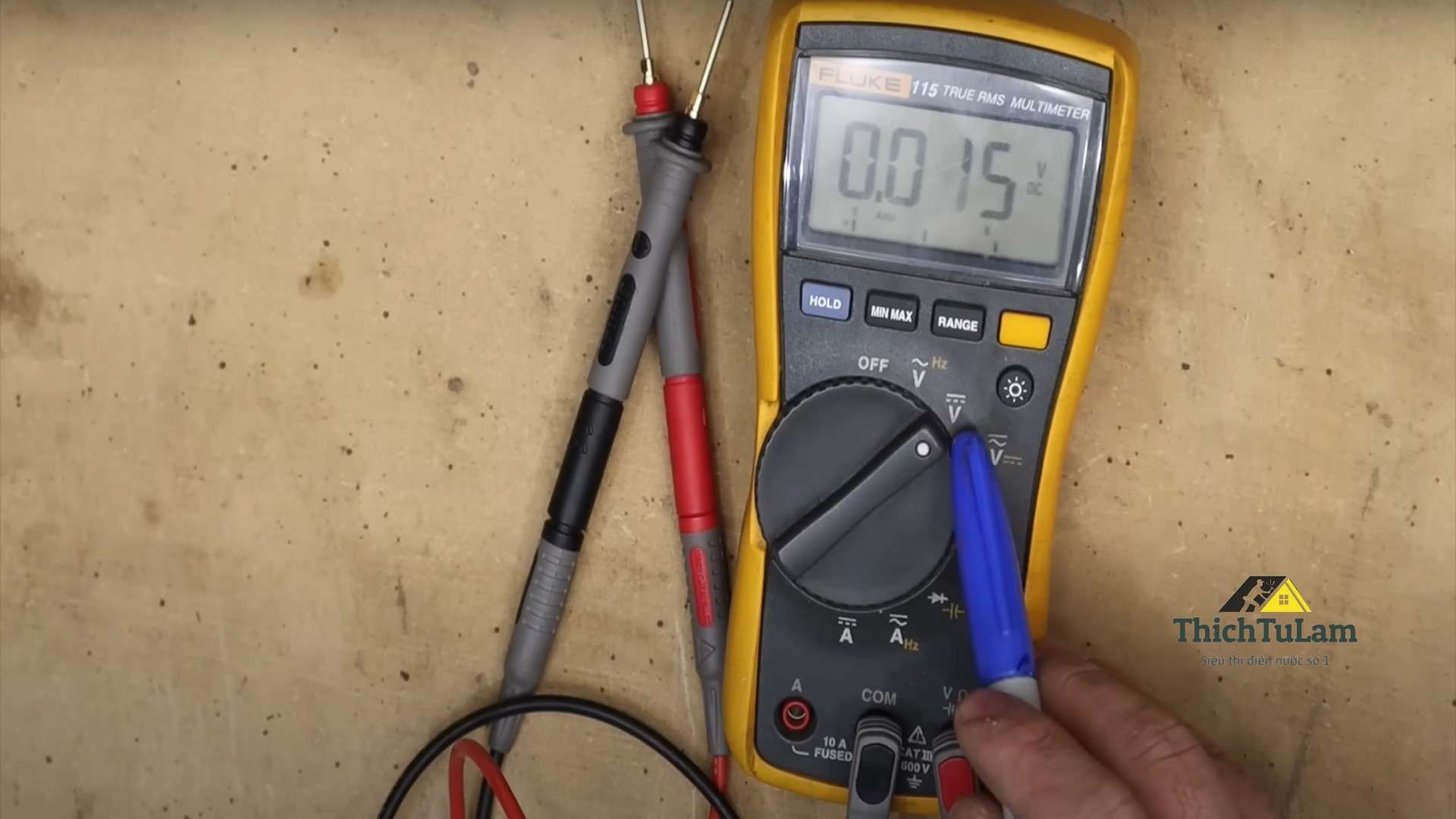 Sử dụng Đo điện áp một chiều (DC)