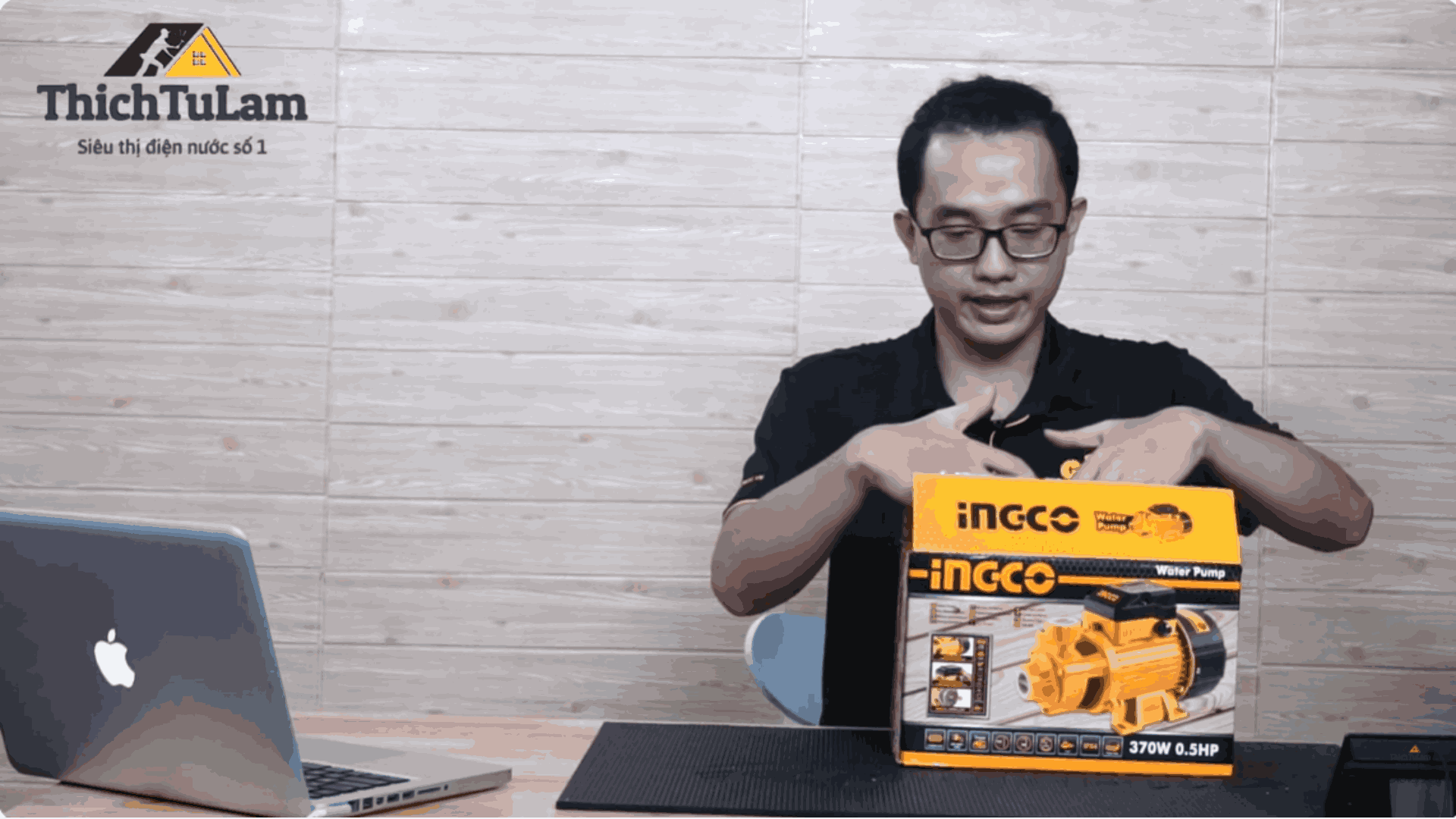 Máy bơm nước cho gia đình và công nghiệp