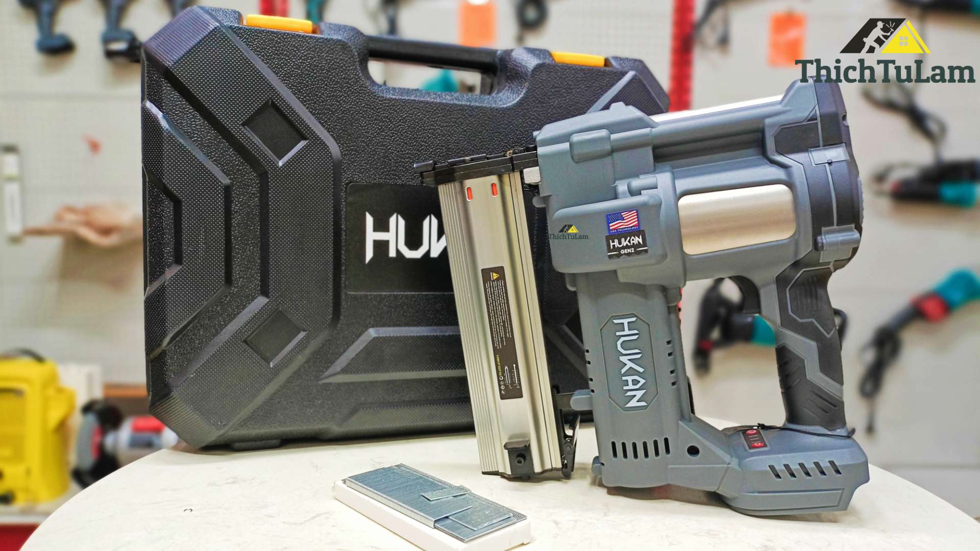 Thân và Vali súng bắn đinh gỗ pin 21v F50 Hukan HM21-G2-SBD113BL