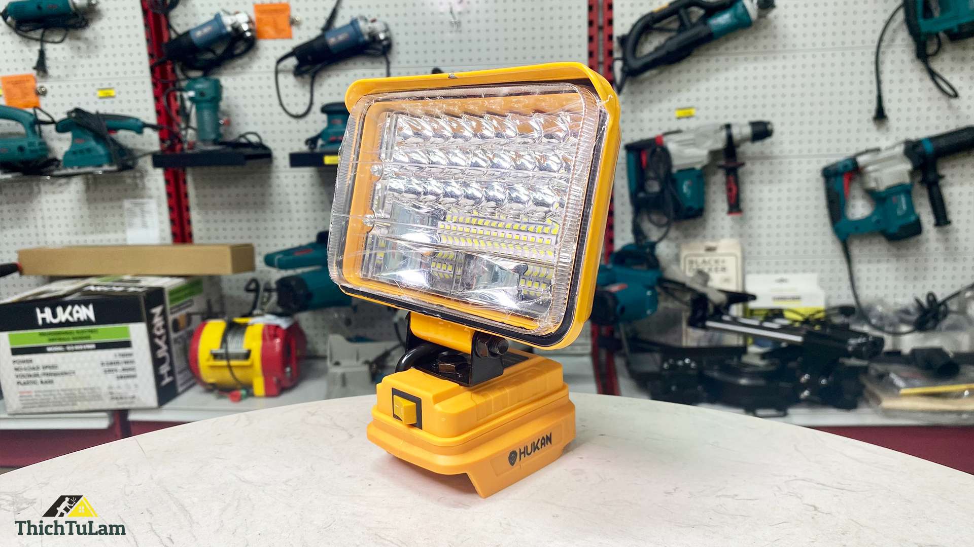 Thân đèn pha pin 21v 48 Led 70W Hukan HK-LB5IN70W