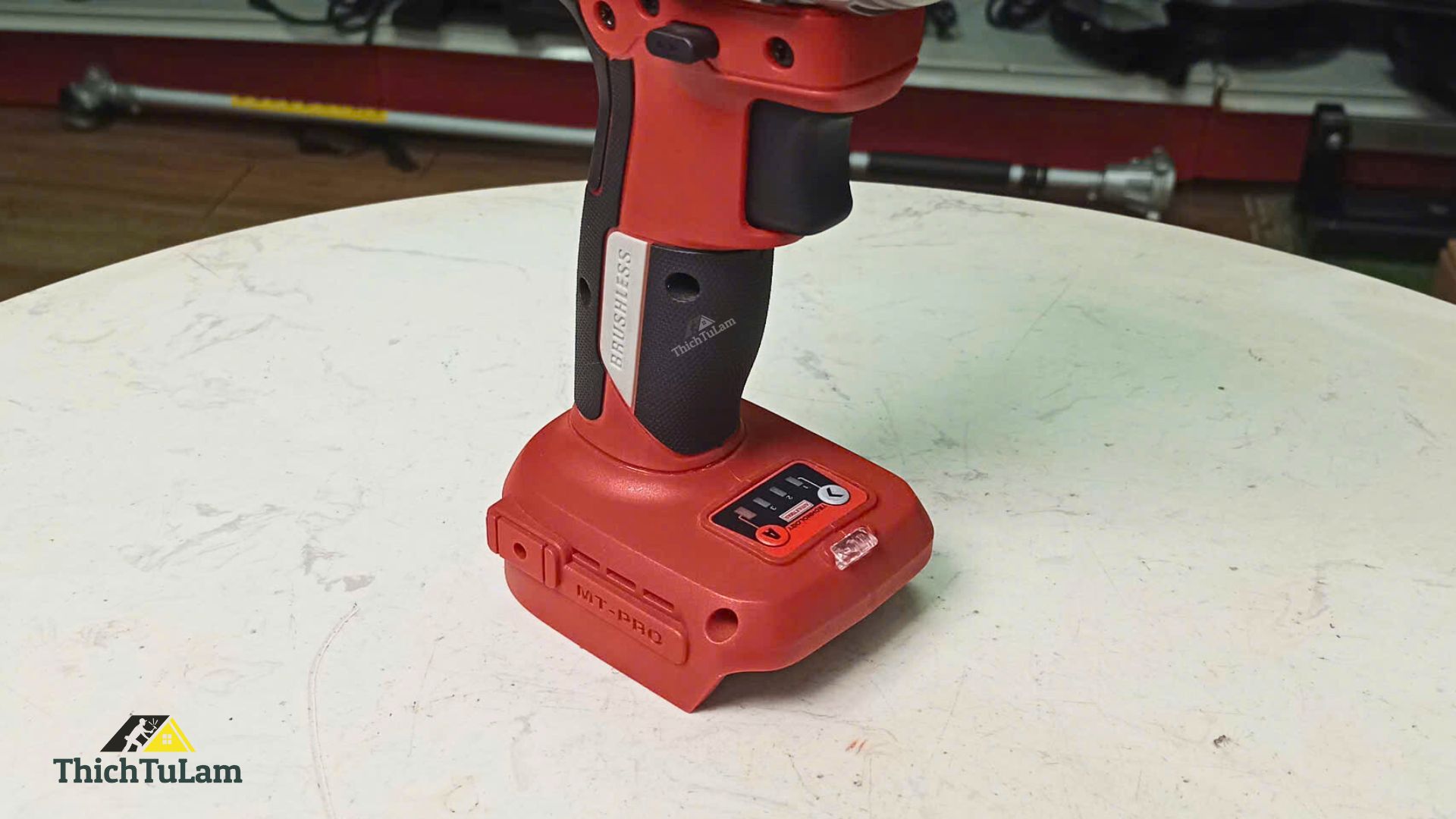 Thân máy bắn bu lông pin 420Nm M21 (đỏ) Amaxtools ABL42012SM