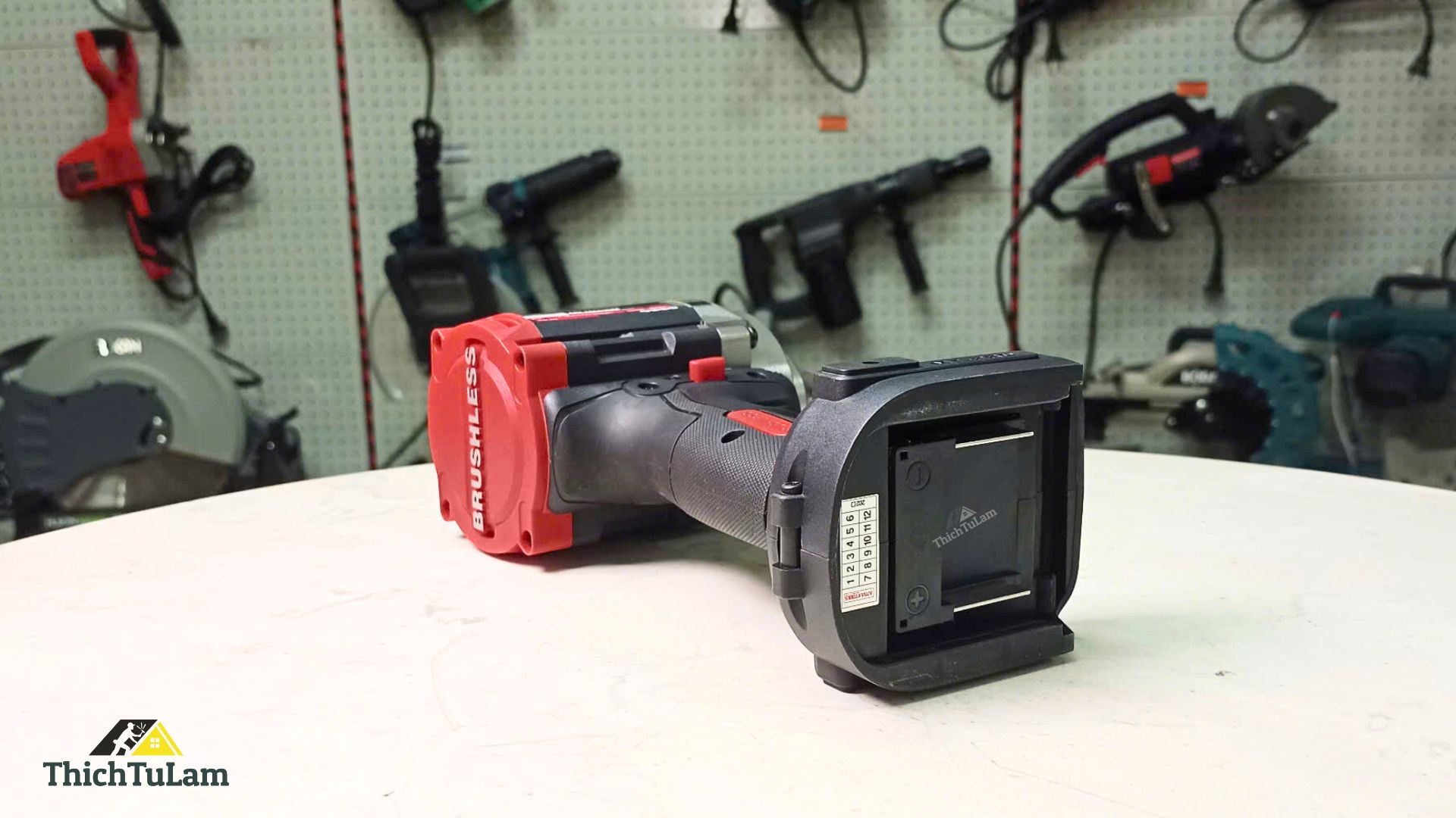 Thân máy bắn bu lông pin 660Nm M21 Amaxtools ABL66012SM