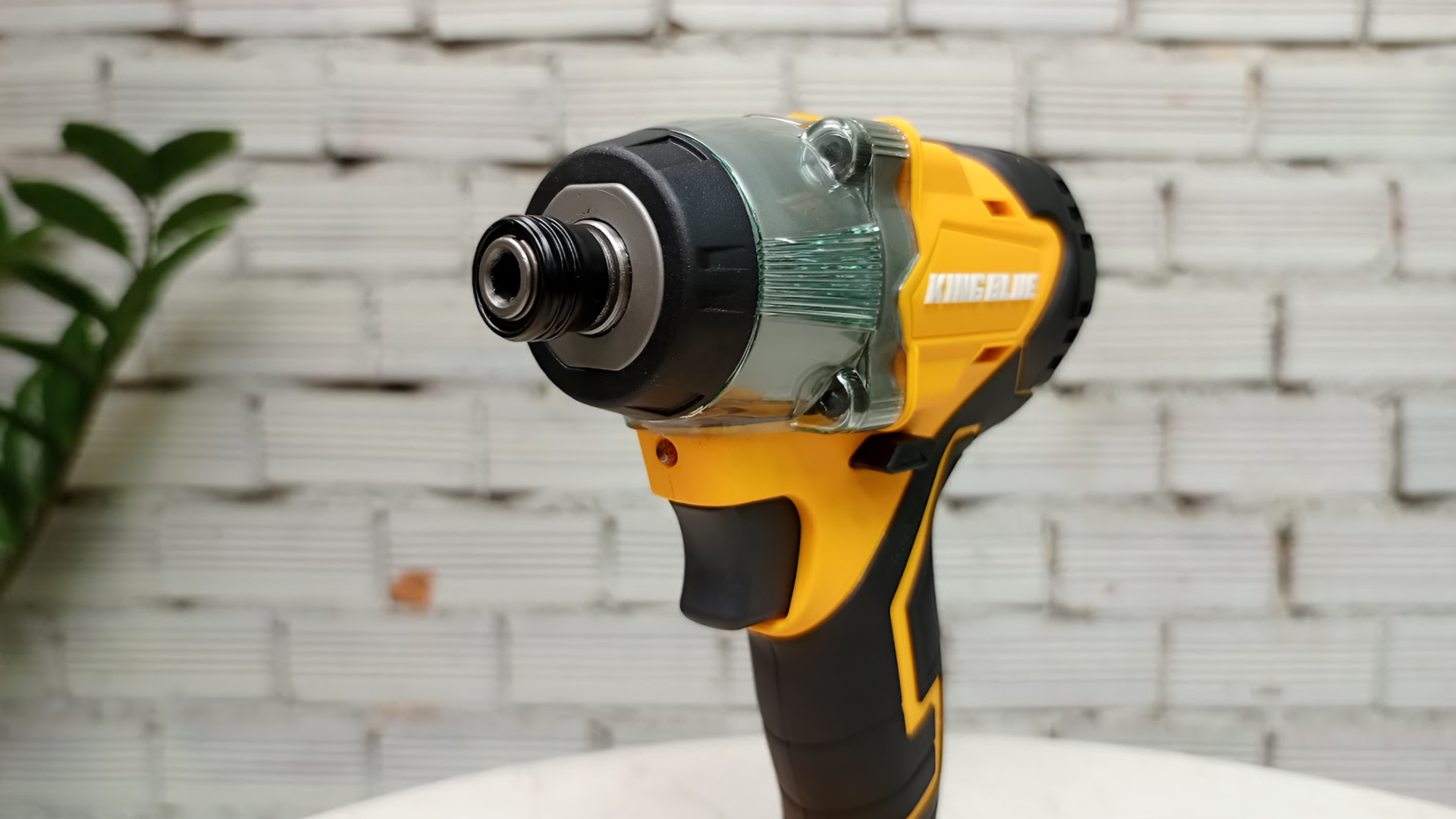 Thân máy bắn vít pin 18V Kingblue KD18VD lực siết 350Nm (Chân pin Dewalt)