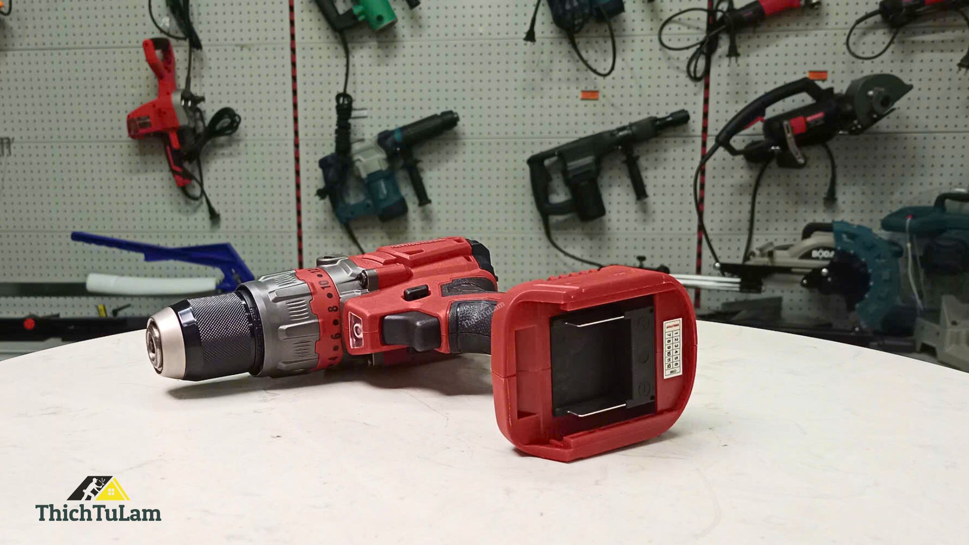 Thân máy khoan pin động lực 120Nm M21 Amaxtools AKI12013SM