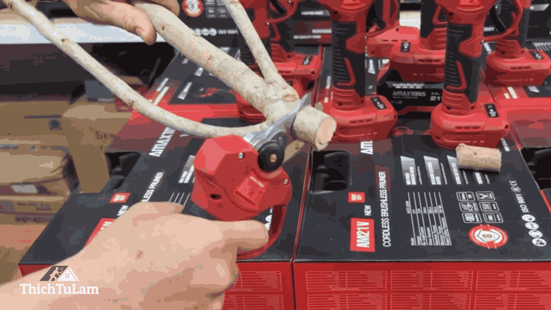 Máy Cắt Cạnh Pin Amaxtools