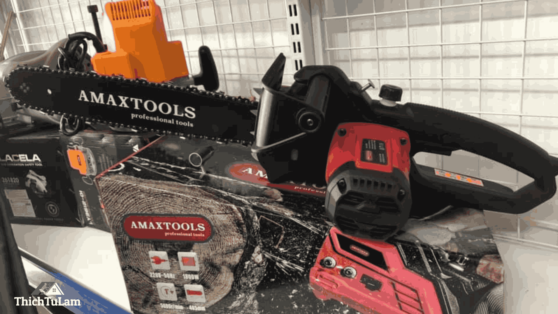 Bảo Dưỡng Máy Cưa Xích Pin Amaxtools