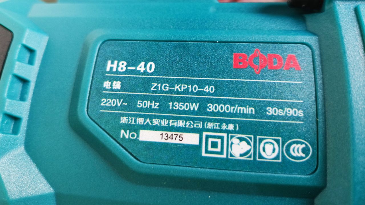 Máy đục bê tông 1350W BODA H8-40