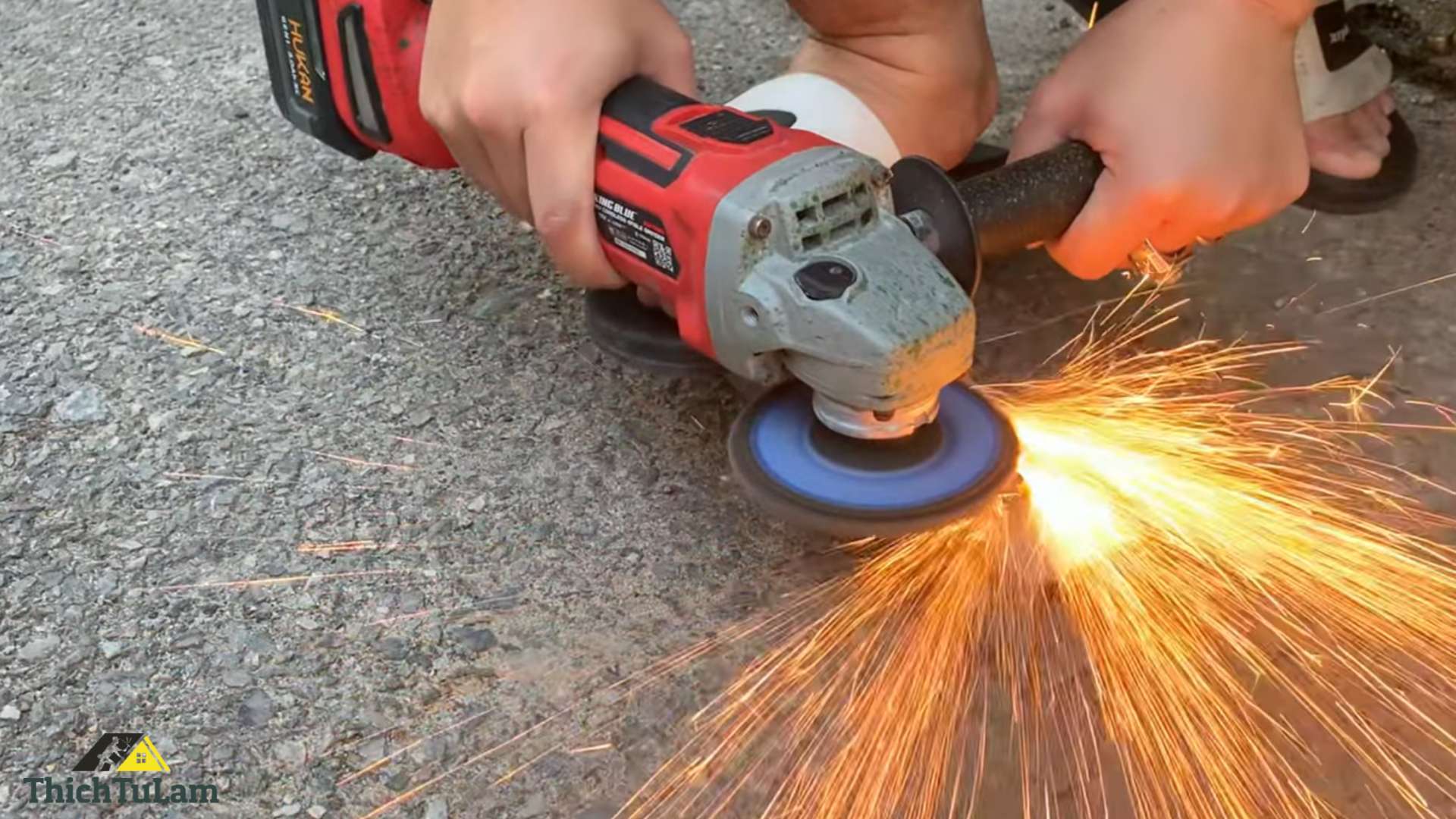 Thử nghiệm máy mài góc pin Kingblue KM18MG