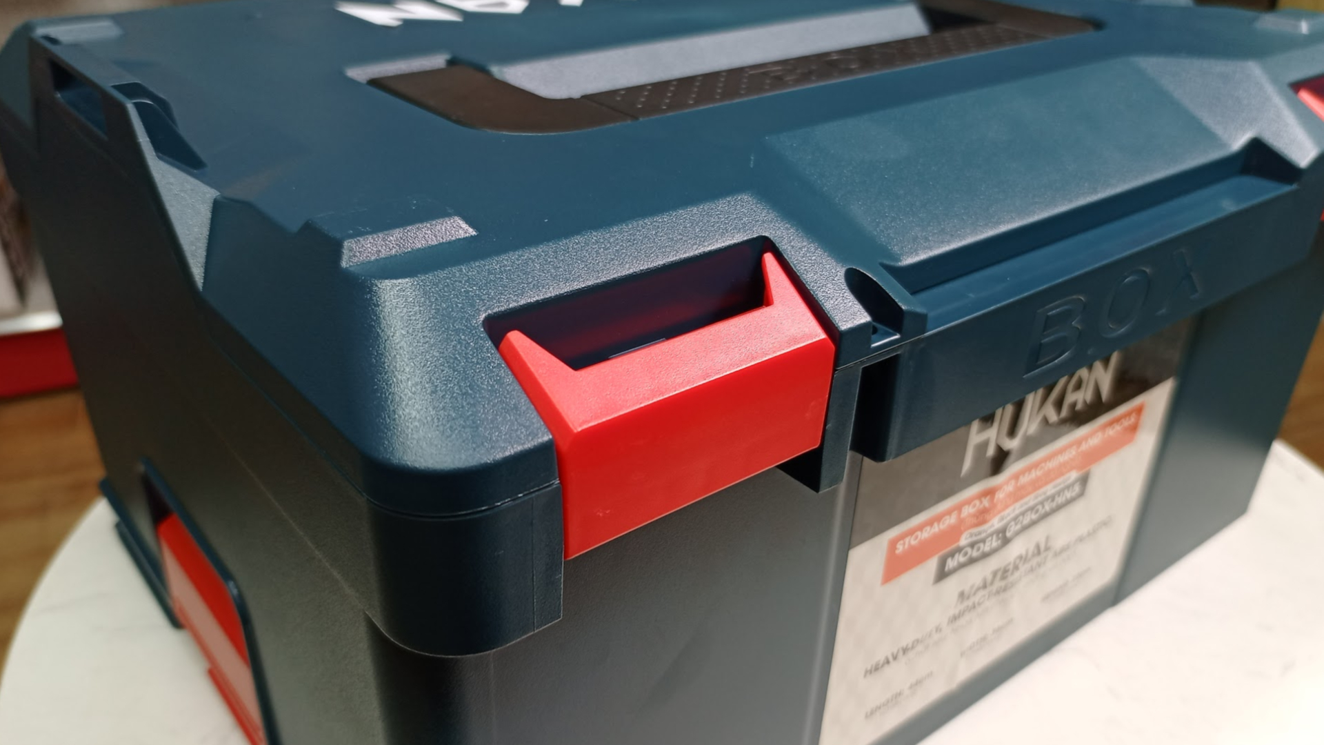 Thùng đồ nghề đựng máy Hukan G2BOX-HN5-XANH