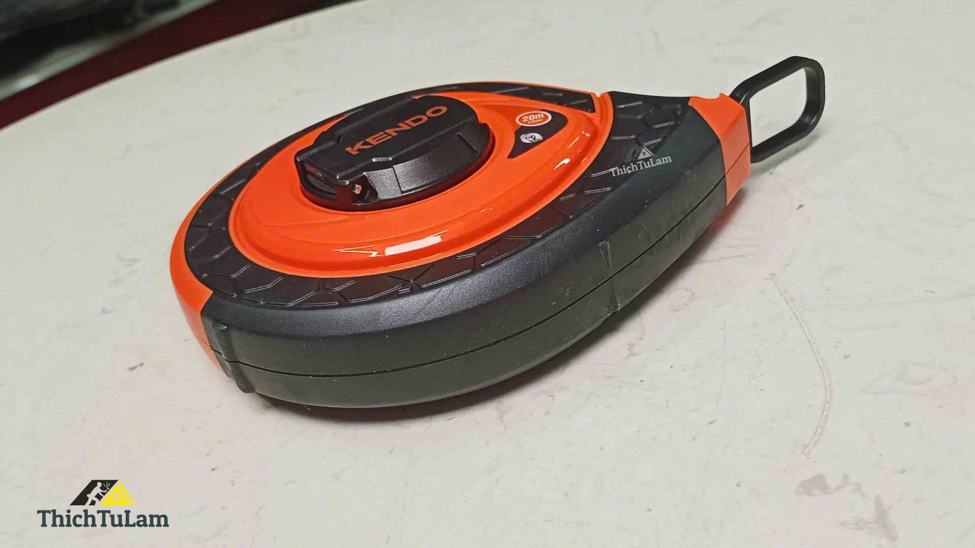 Thước cuộn sợi thủy tinh kích thước 20m×15mm Kendo 35171