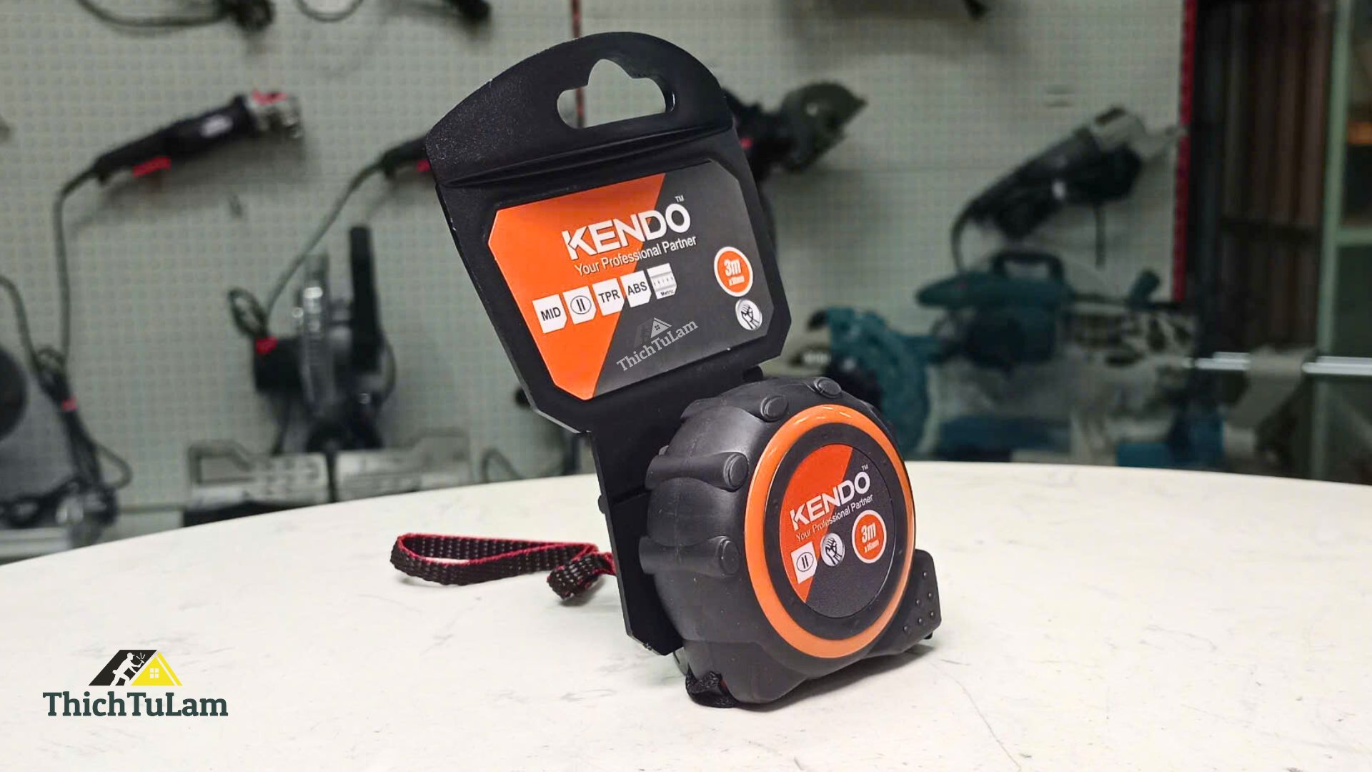 Thước cuộn thép hệ mét 3mx16mm Kendo 35031