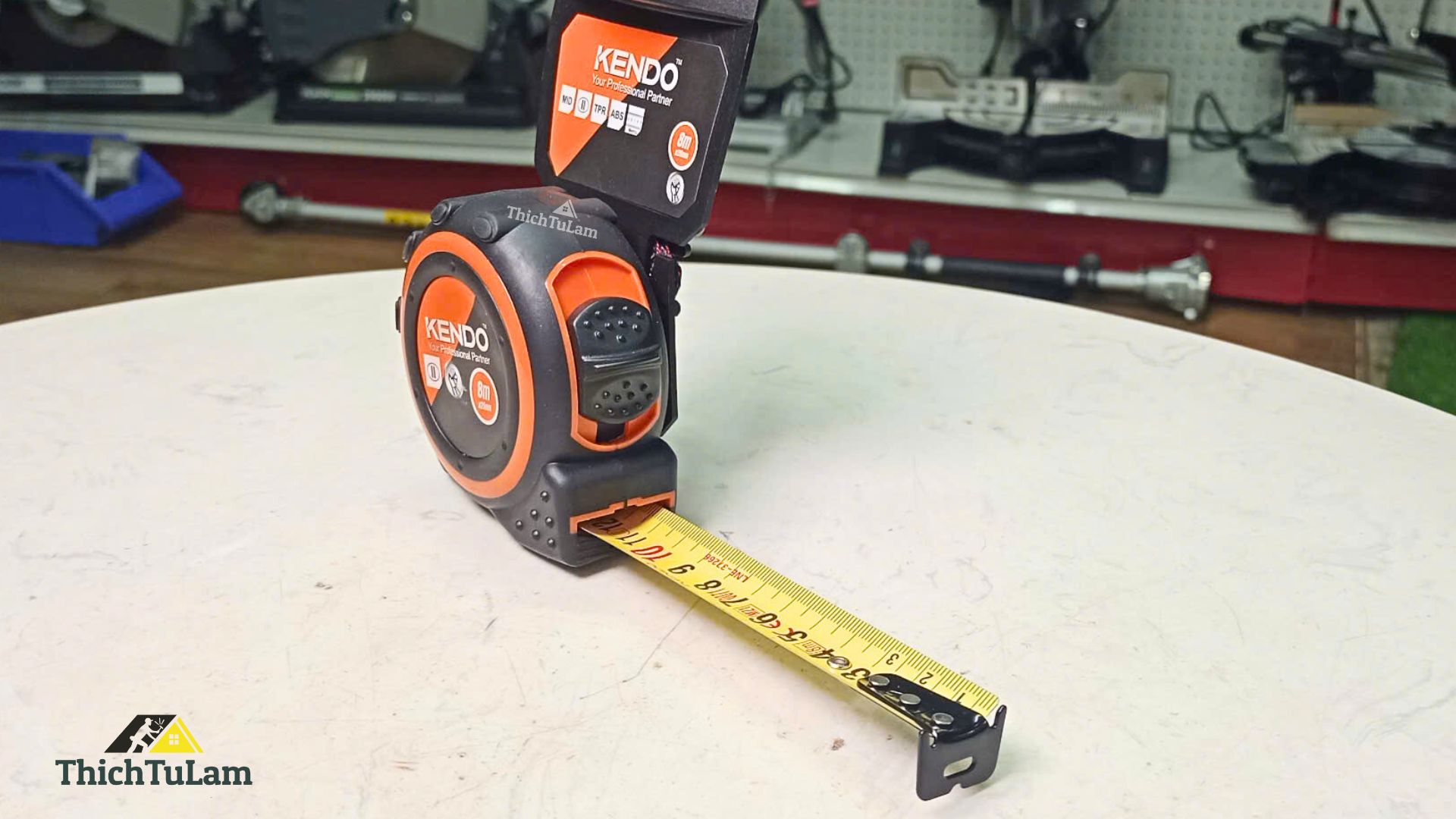 Thước cuộn thép hệ mét 8mx25mm Kendo 35033