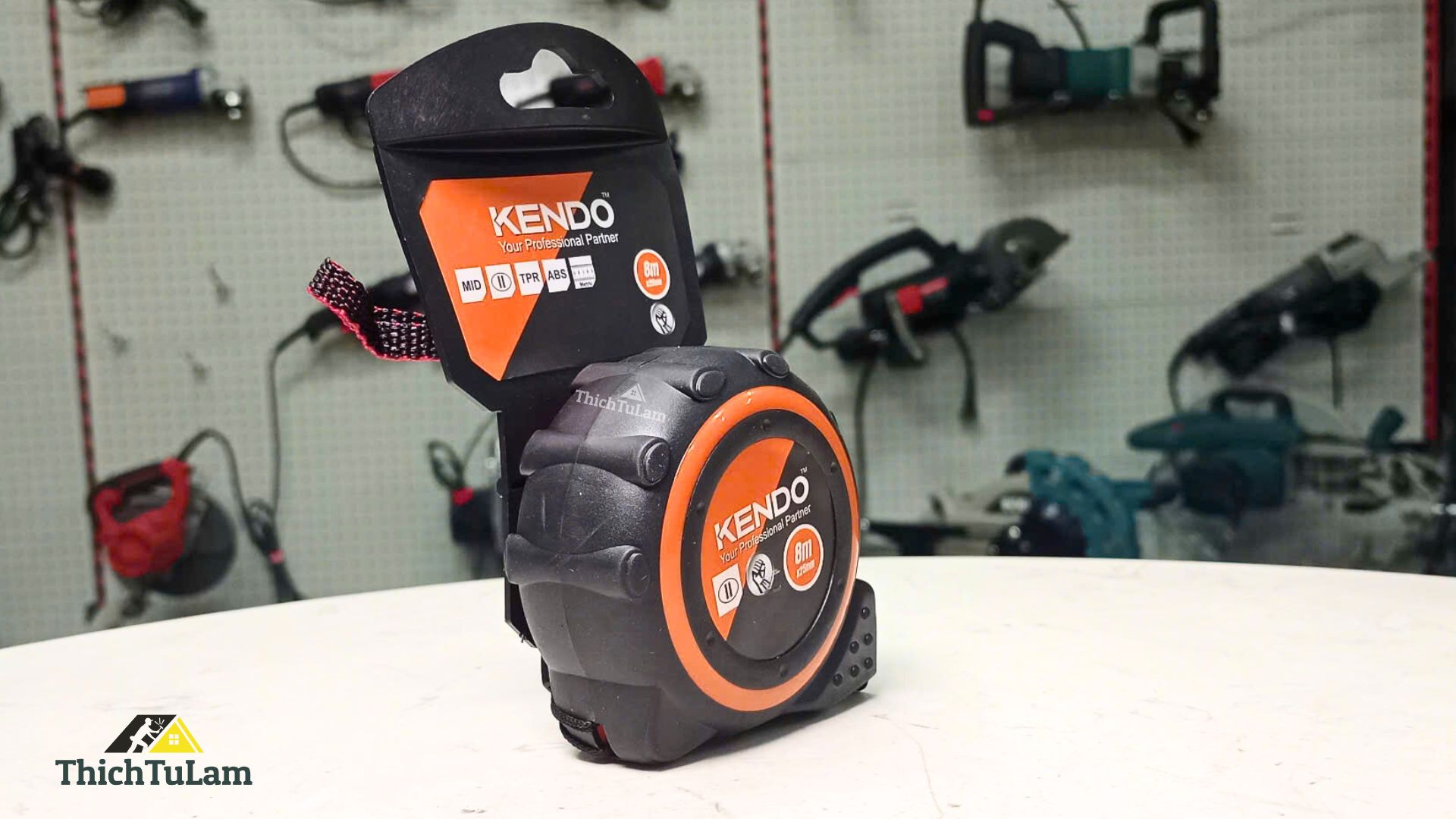 Thước cuộn thép hệ mét 8mx25mm Kendo 35033