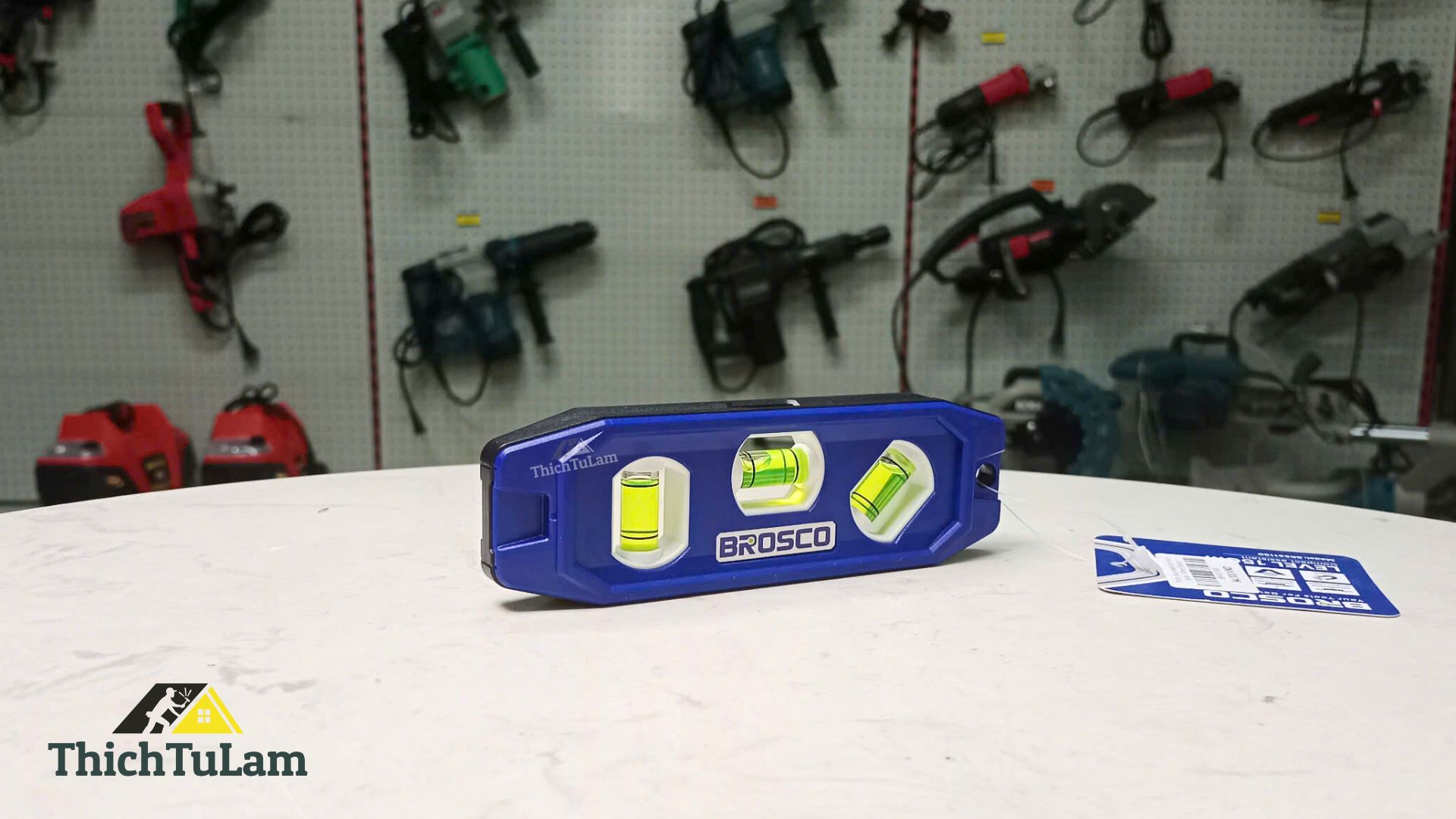 Thước thủy nhựa có từ kích thước 150mm Brosco BR531150