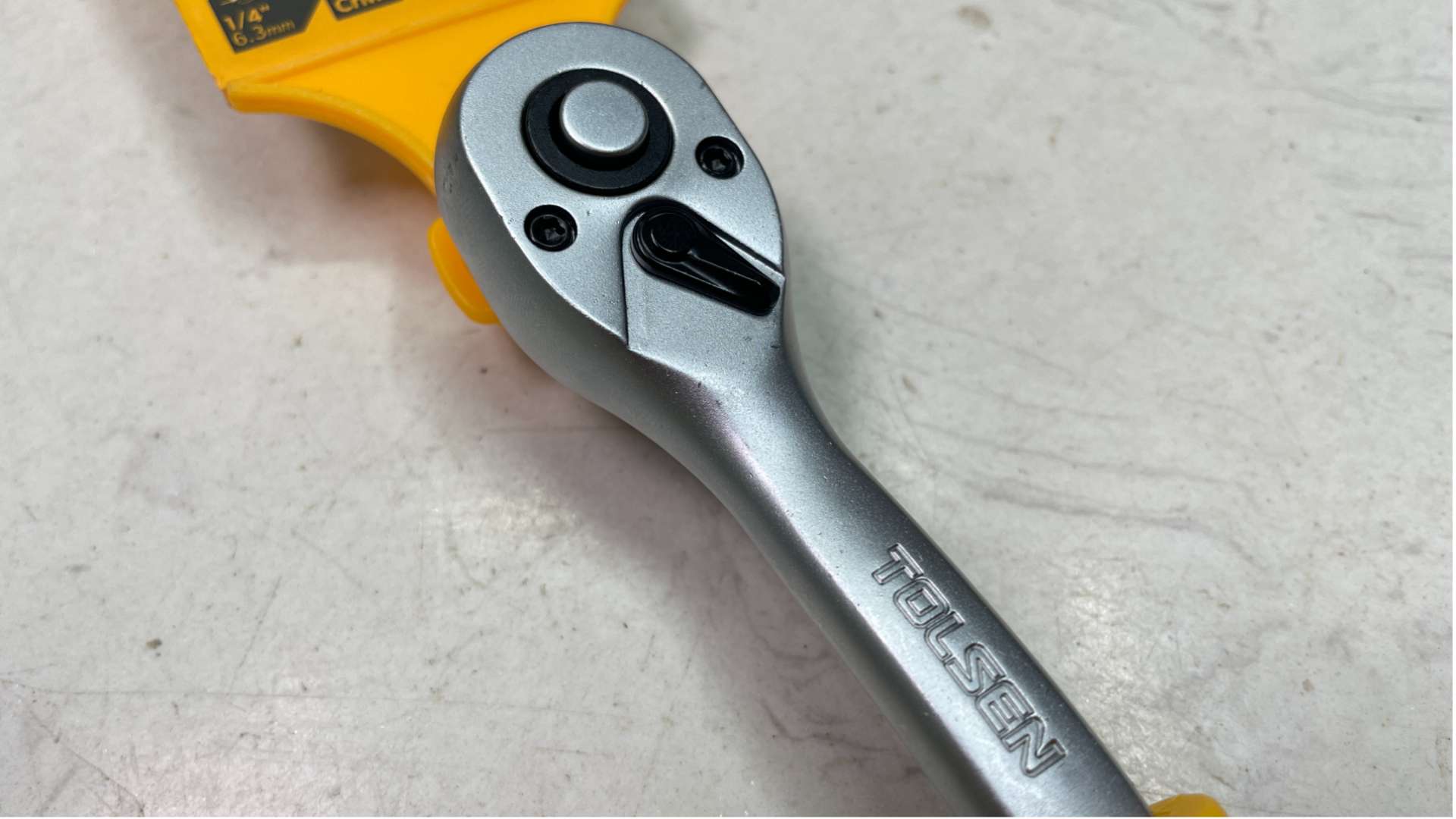 Cần siết tự động 1/4, 72 răng Tolsen 16118