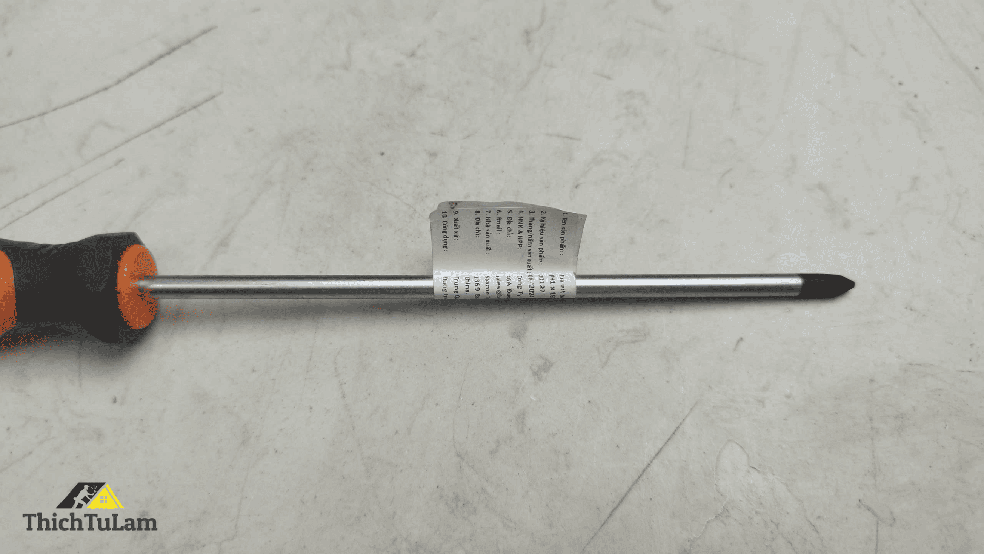 Tua vít bake bằng thép Cr-V tay cầm bọc cao su PH1x150mm Kendo 20127