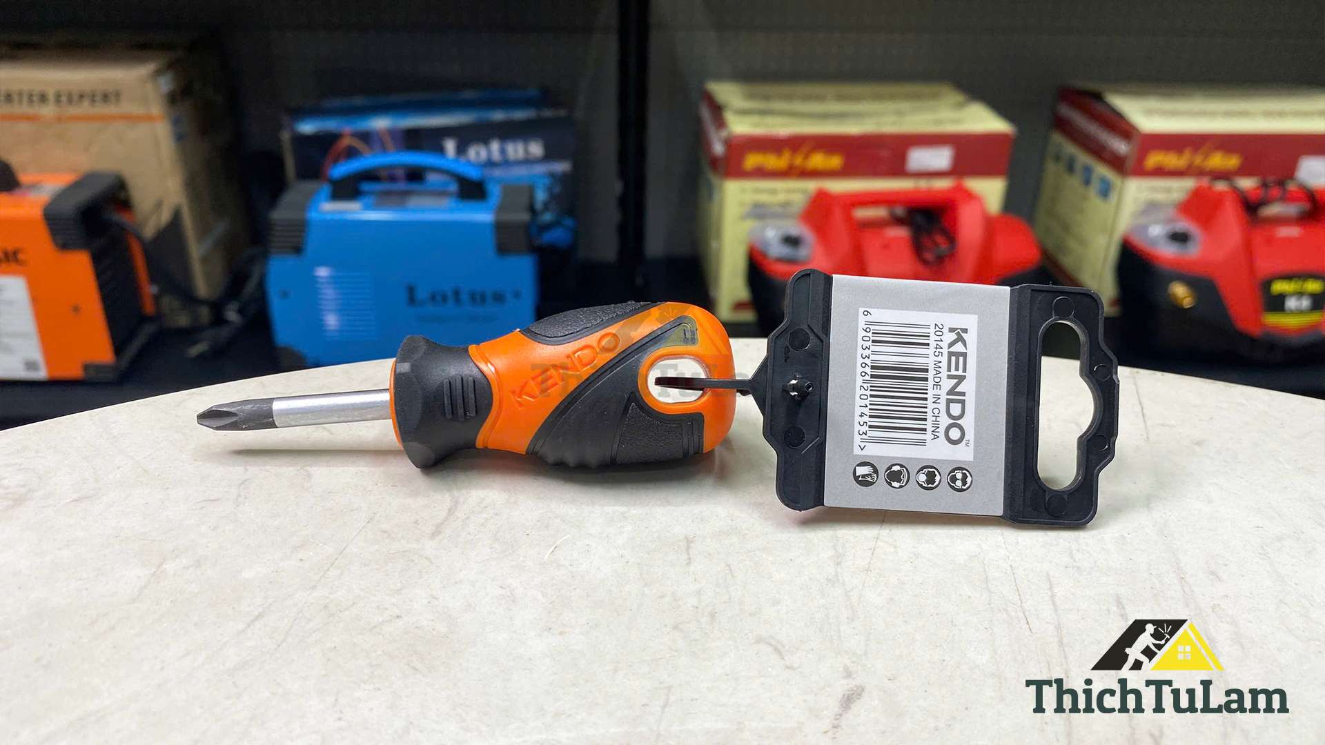 Tua vít bake bằng thép Cr-V tay cầm bọc cao su PH2 x 38mm Kendo 20145