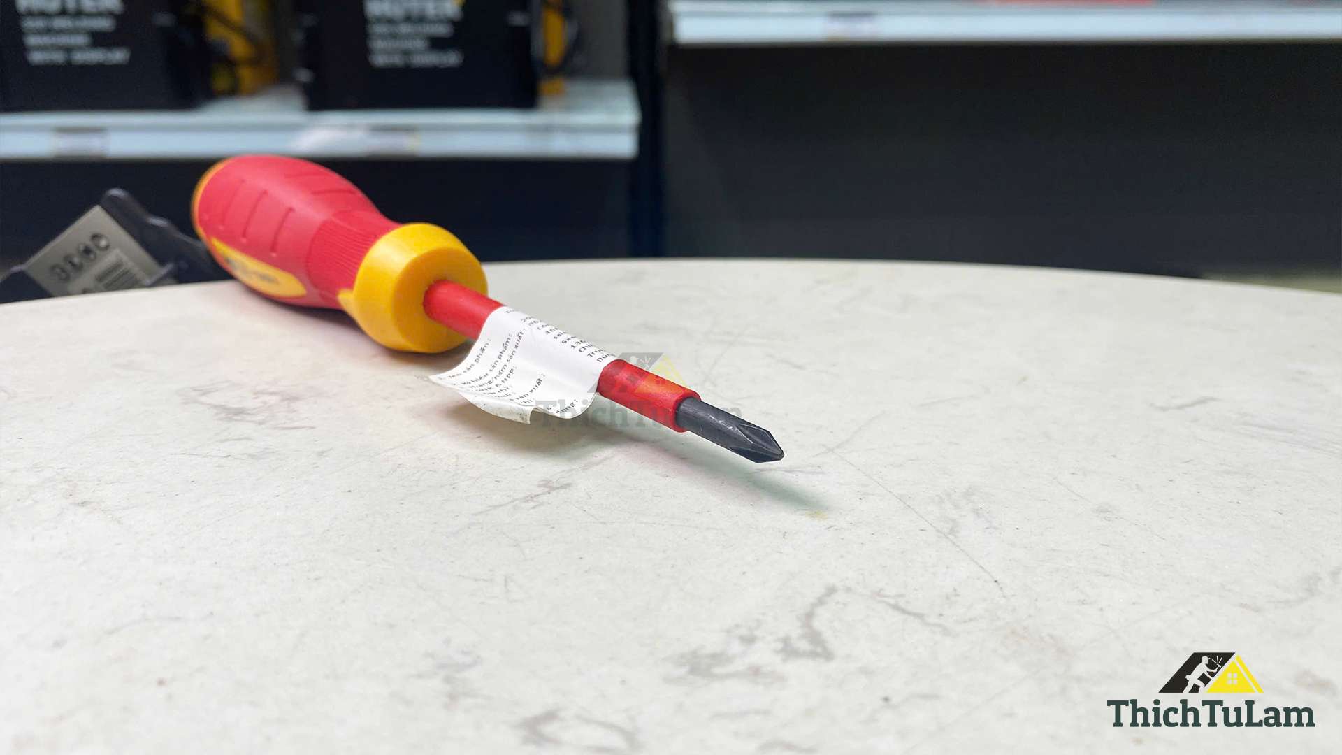 Tua vít bake cách điện 1000V VDE PH1x80mm Kendo 20422